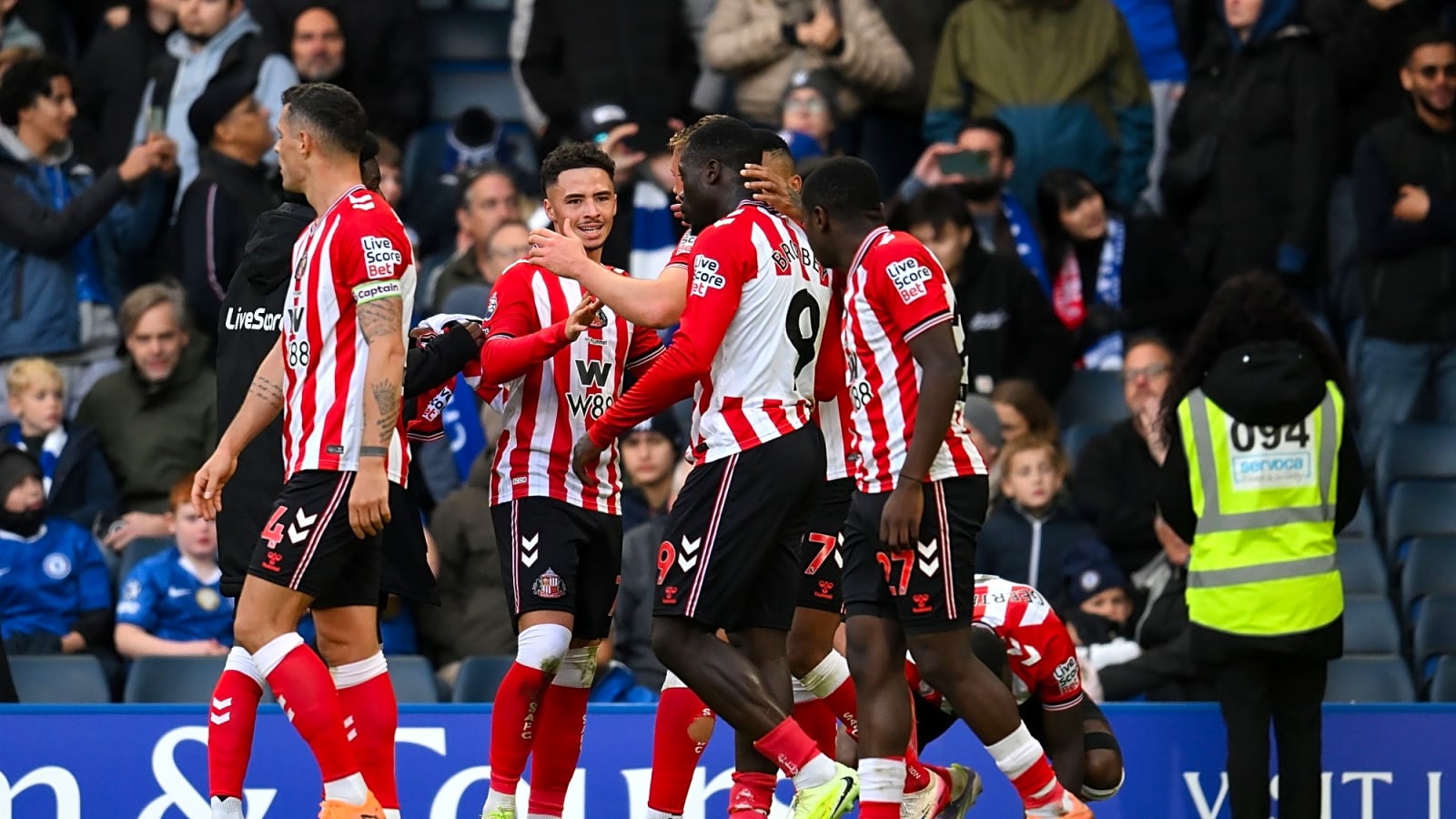 Keith Hackett claims VAR made a big mistake during Chelsea-Sunderland game