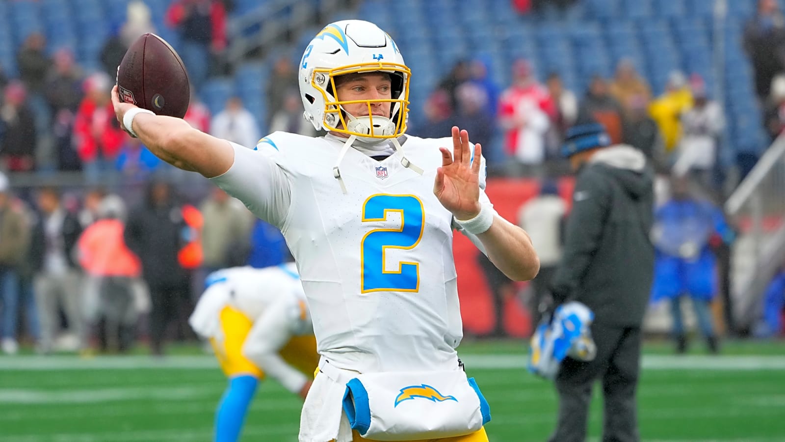 Falcons sign veteran QB Easton Stick