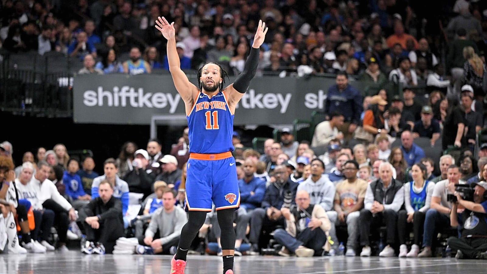 New York Knicks: Former Player Speculates Rick Brunson as the Next Head Coach