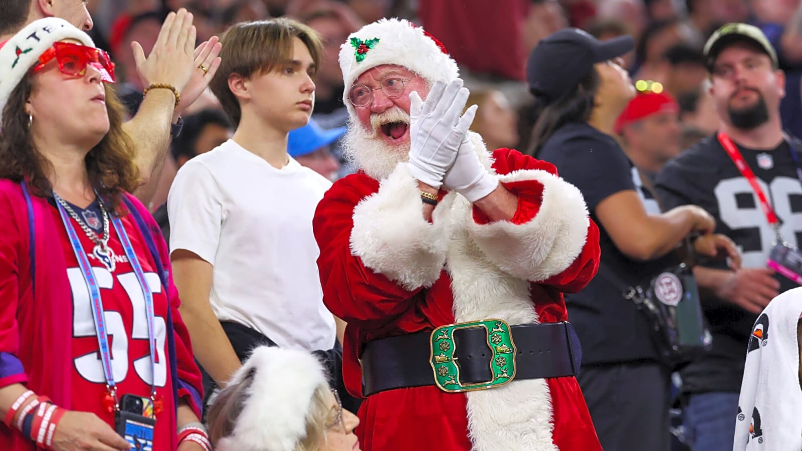 Merry Christmas and Happy Holidays, from The Leafs Nation!