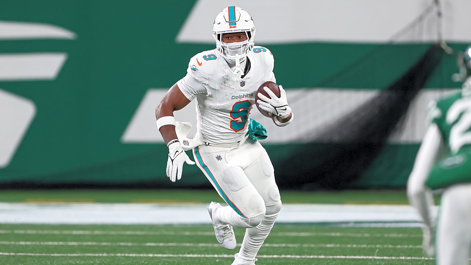 Steelers&#39; Tight End Hints That Dolphins&#39; Jonnu Smith Is Not Truly A Fit On Pittsburgh&#39;s Depth Chart