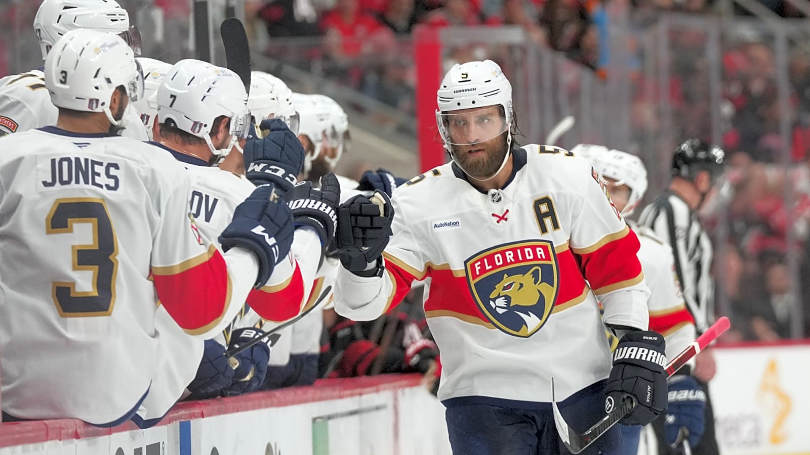 Aaron Ekblad and Nikolaj Ehlers Linked to Surprising Canadian Team in Free Agency