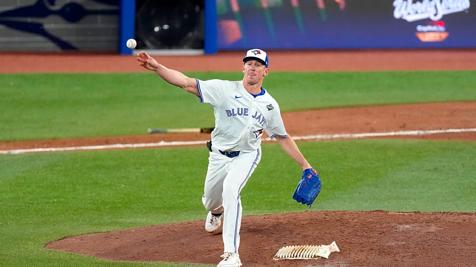 Orioles To Sign Chris Bassitt