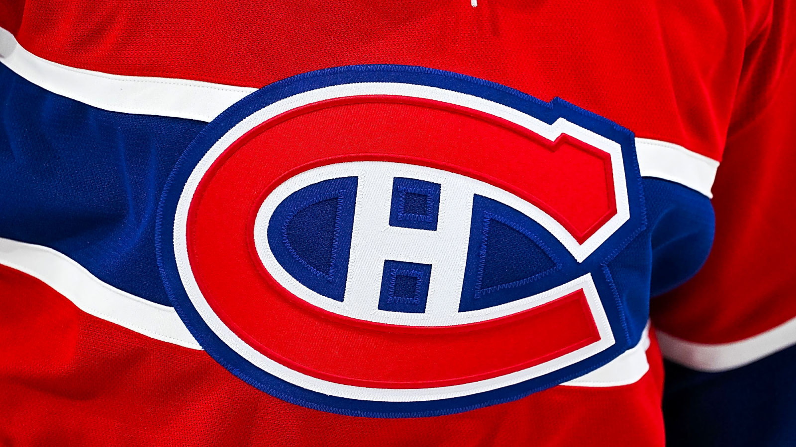 Canadiens select Alexander Zharovsky No. 34 overall in 2025 NHL Draft
