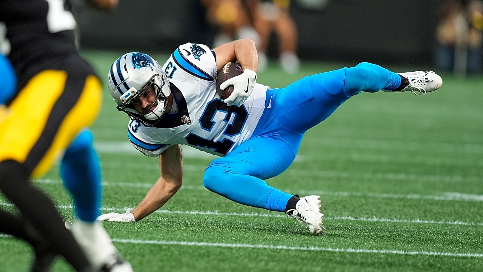 NFC Notes: Hunter Renfrow, Darnell Mooney, Falcons, Panthers, Saints