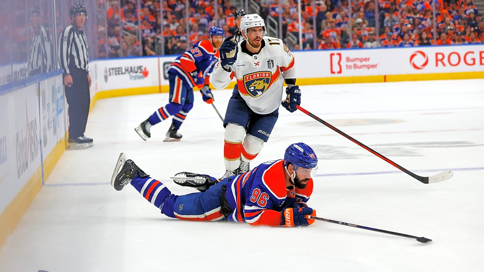 Oilers Inching Closer to Locking in D-Man on Long-Term Deal