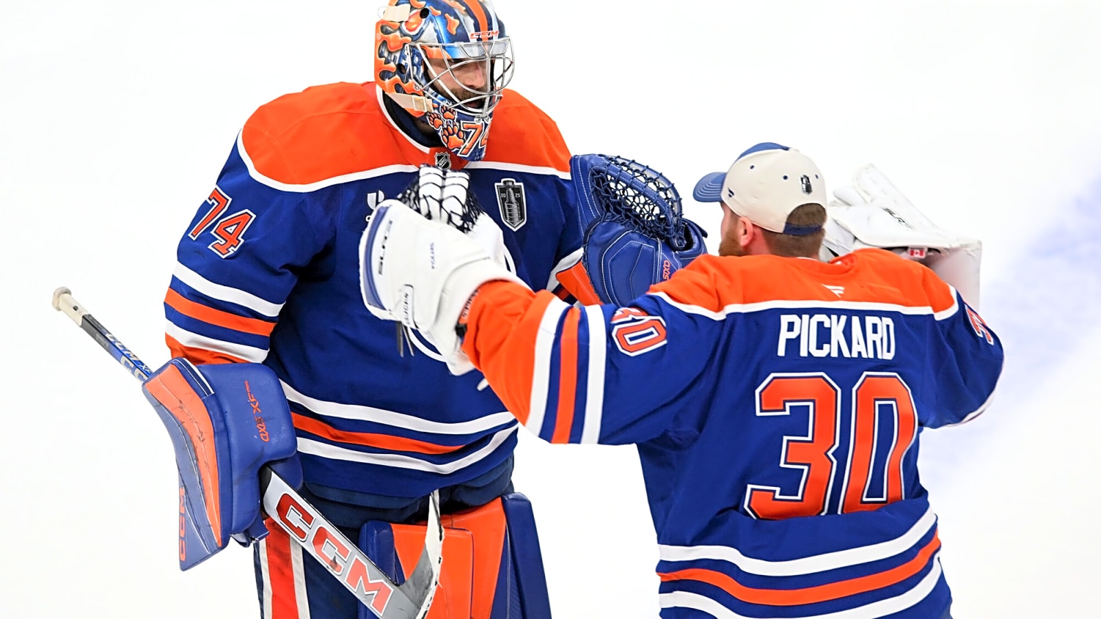 ‘Not an easy decision’: Oilers not sure whether to go with Skinner or Pickard for Game 6