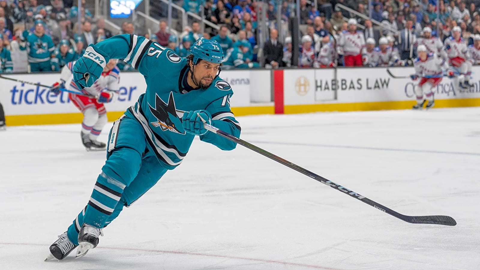 Sharks’ Ryan Reaves Out Week-To-Week