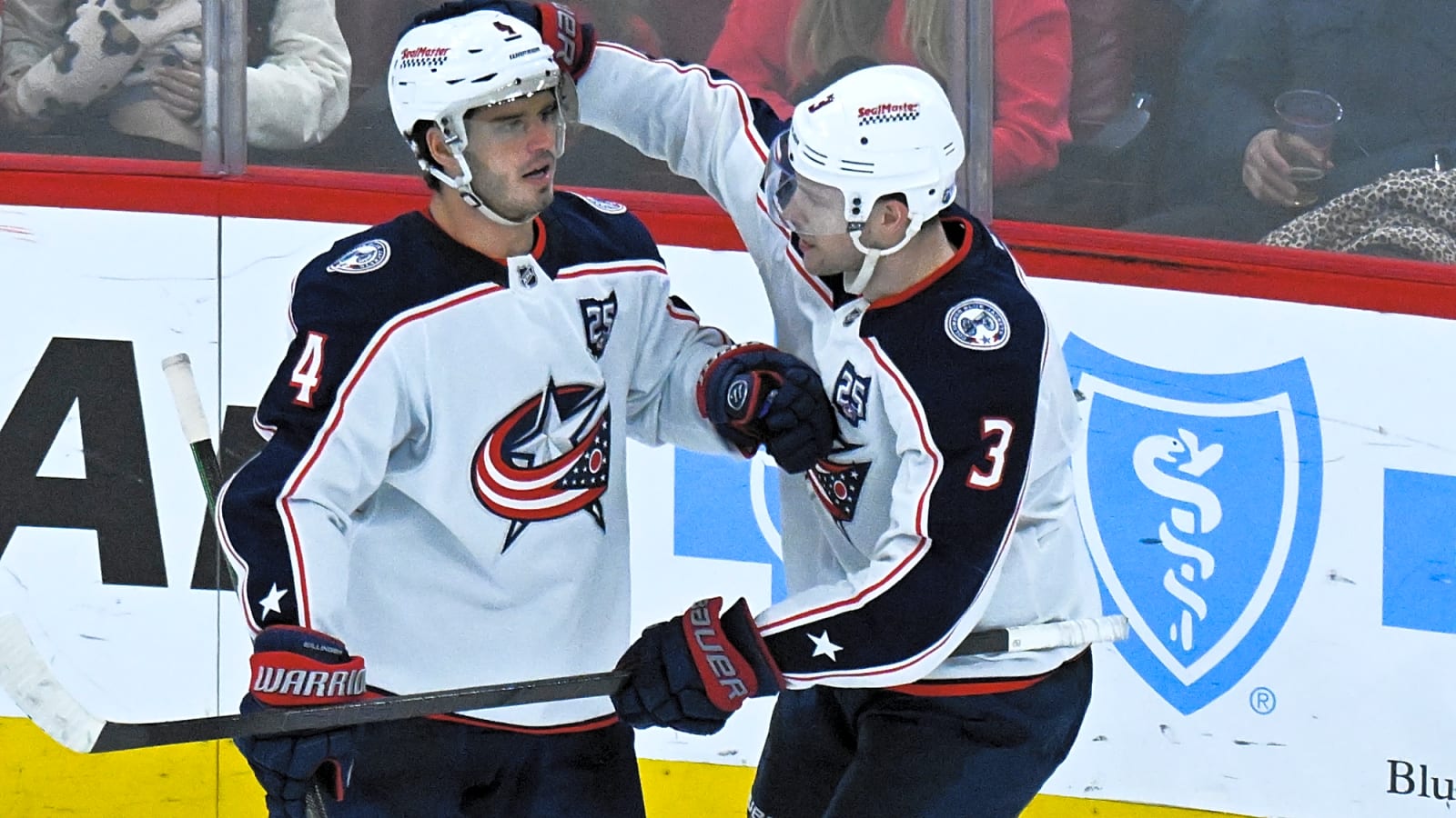Recap: Coyle’s hat trick lifts Blue Jackets over Blackhawks 4-2
