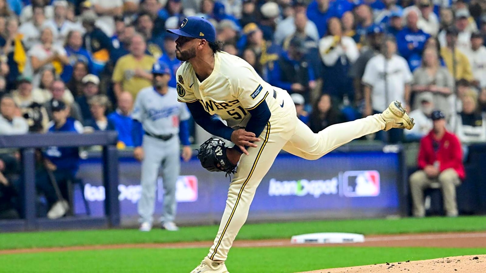 Yankees News & Buzz: 5 best trade options for the rotation; GM discusses lineup imbalance, more