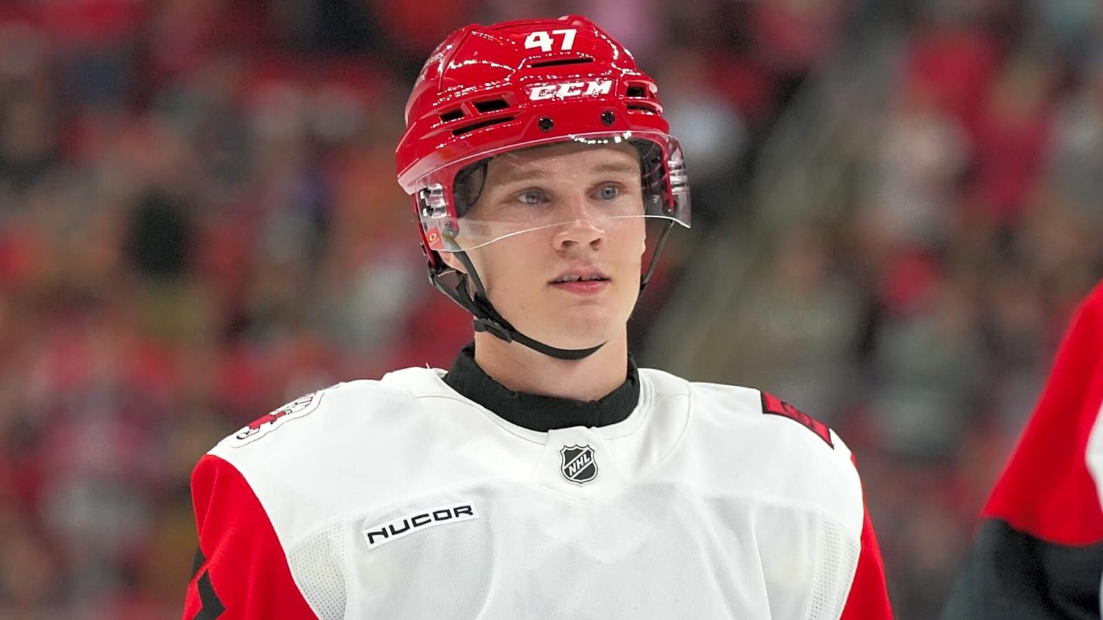 Hurricanes sign Aleksi Heimosalmi to one-year extension