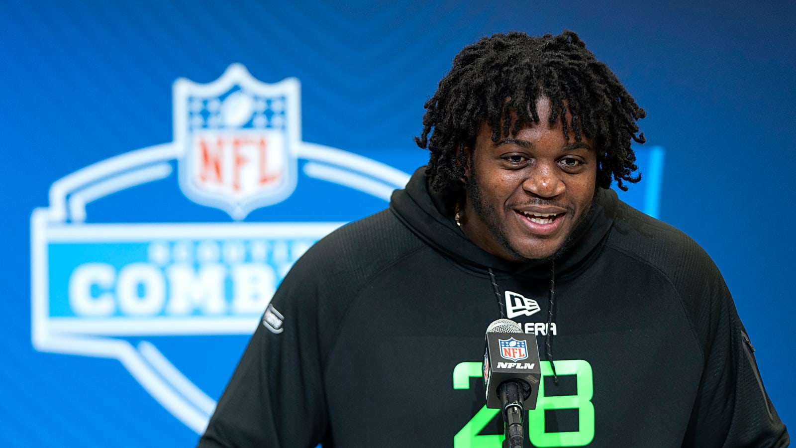 New York Jets NFL draft grades: New regime takes first step