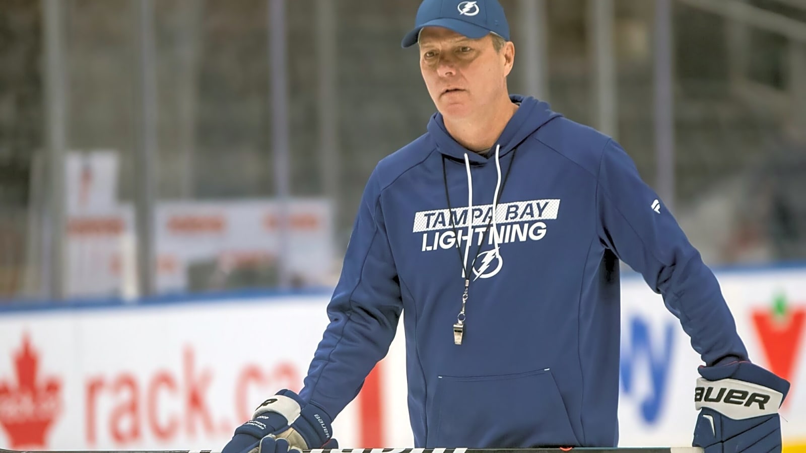 Lightning’s Jon Cooper coaches 1,000th NHL game
