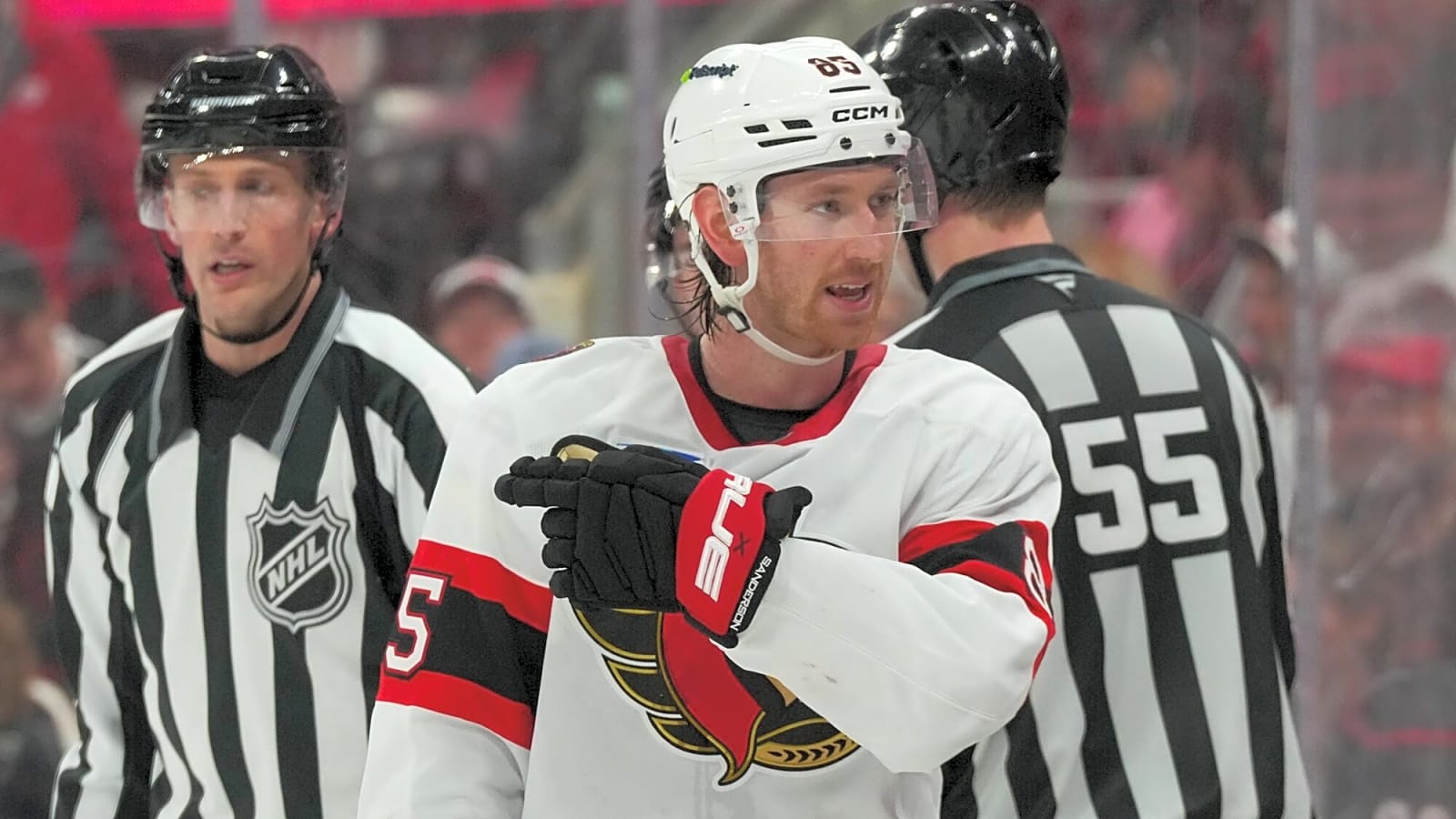 Senators HC Travis Green on Hurricanes' Taylor Hall injuring Jake Sanderson: 'Blatant hit to the head'