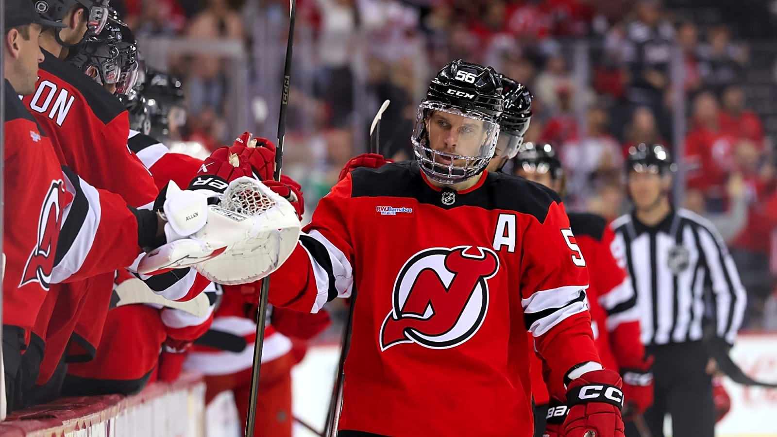New Jersey Devils Trade 750-Game NHL Veteran to Western Conference Team