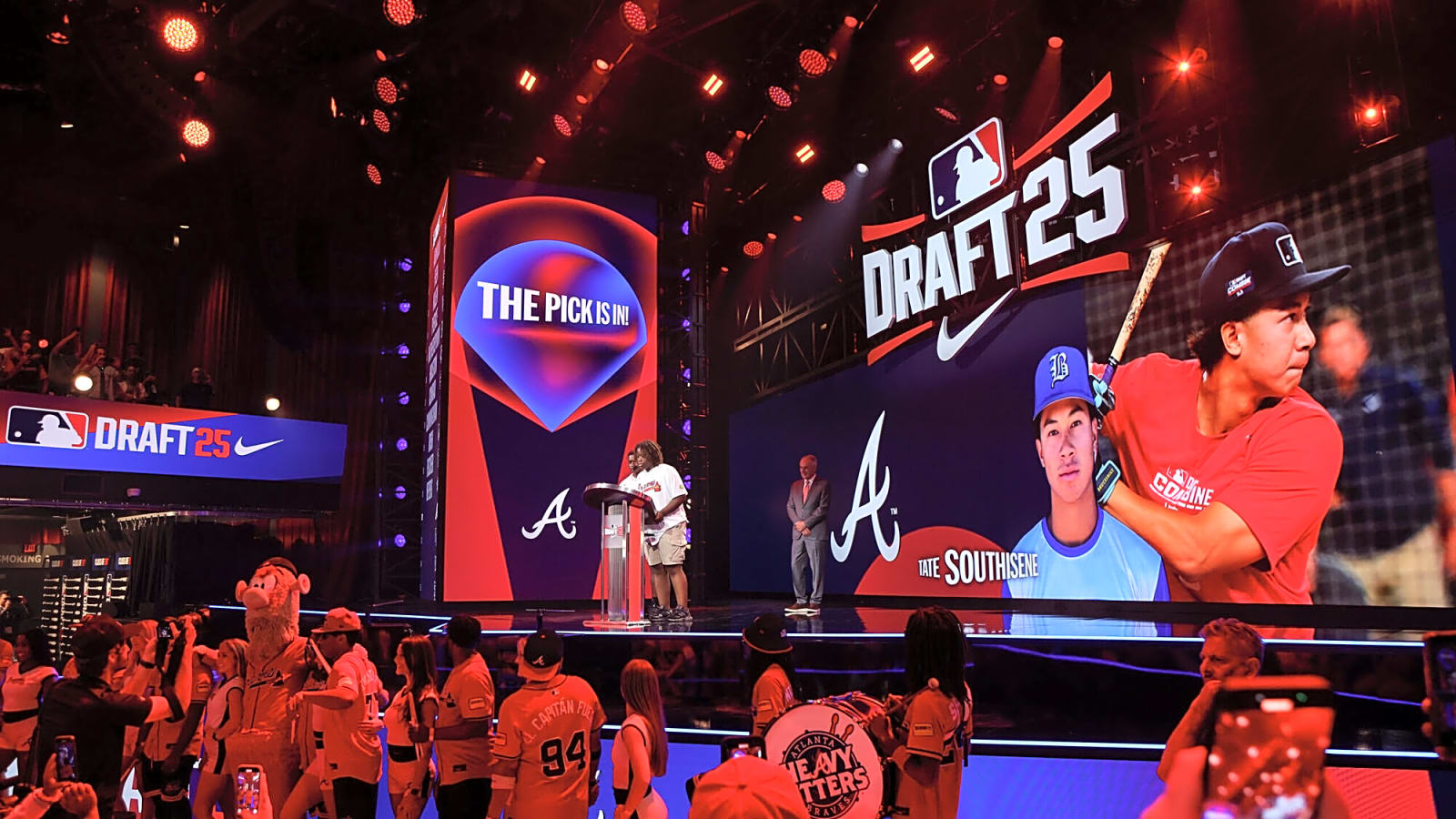 Blue Jays select Tim Piasentin 143rd overall
