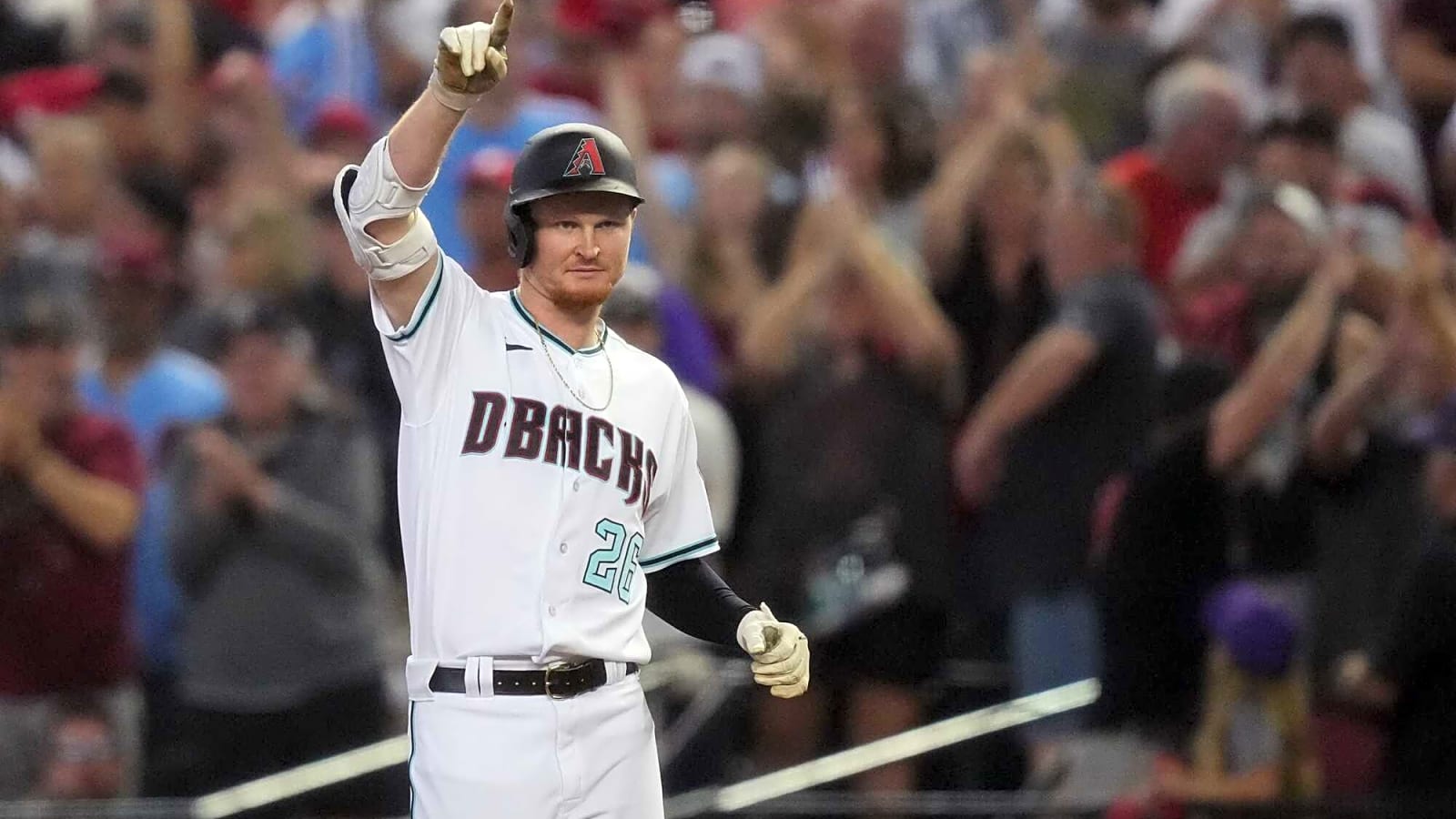 Diamondbacks Select Pavin Smith
