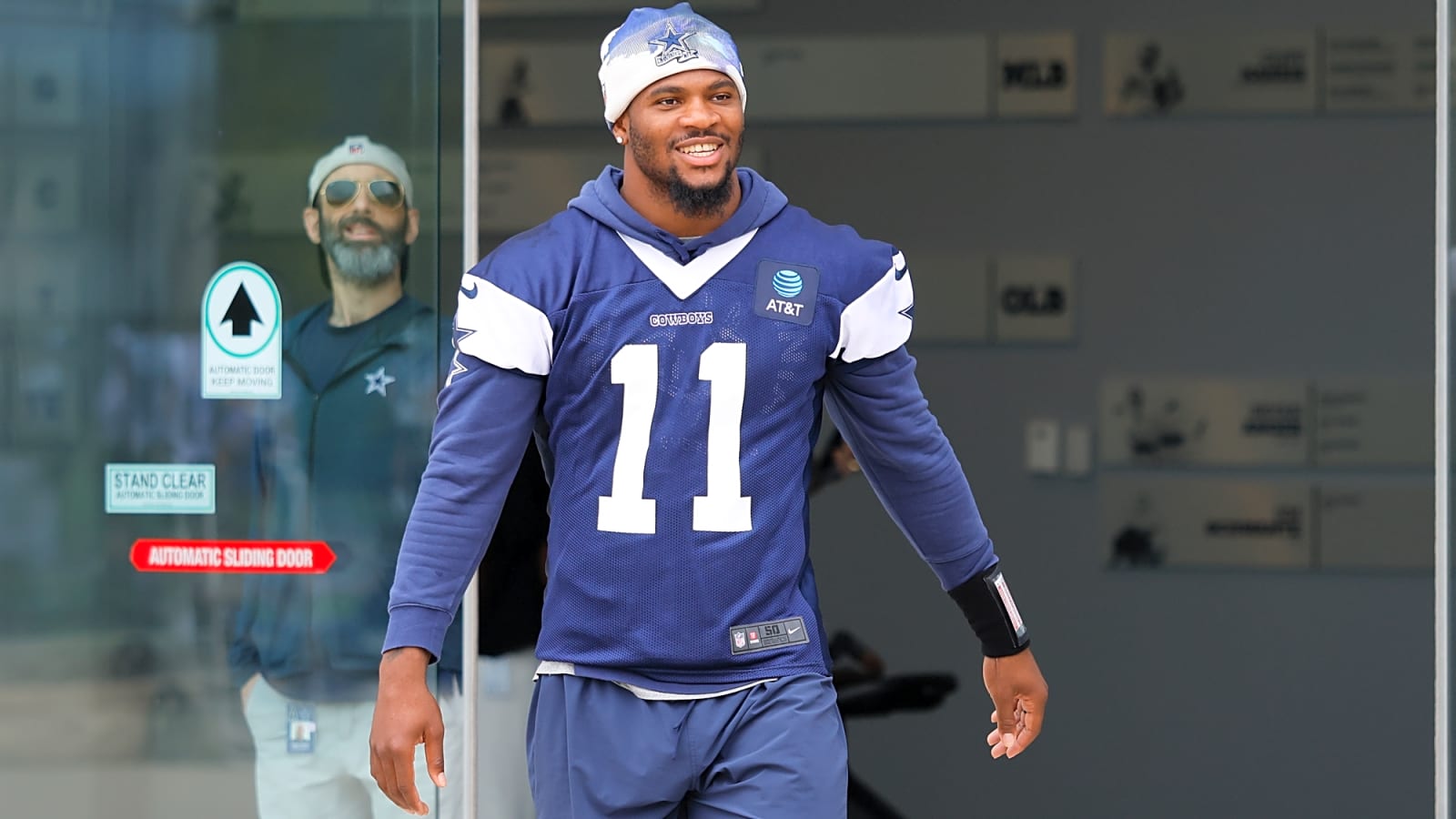 ‘The Cowboys Can’t Even Get to the Playoffs Without Micah Parsons’: LeSean McCoy Emphasizes Why the Cowboys Need to Pay the LB What He Deserves