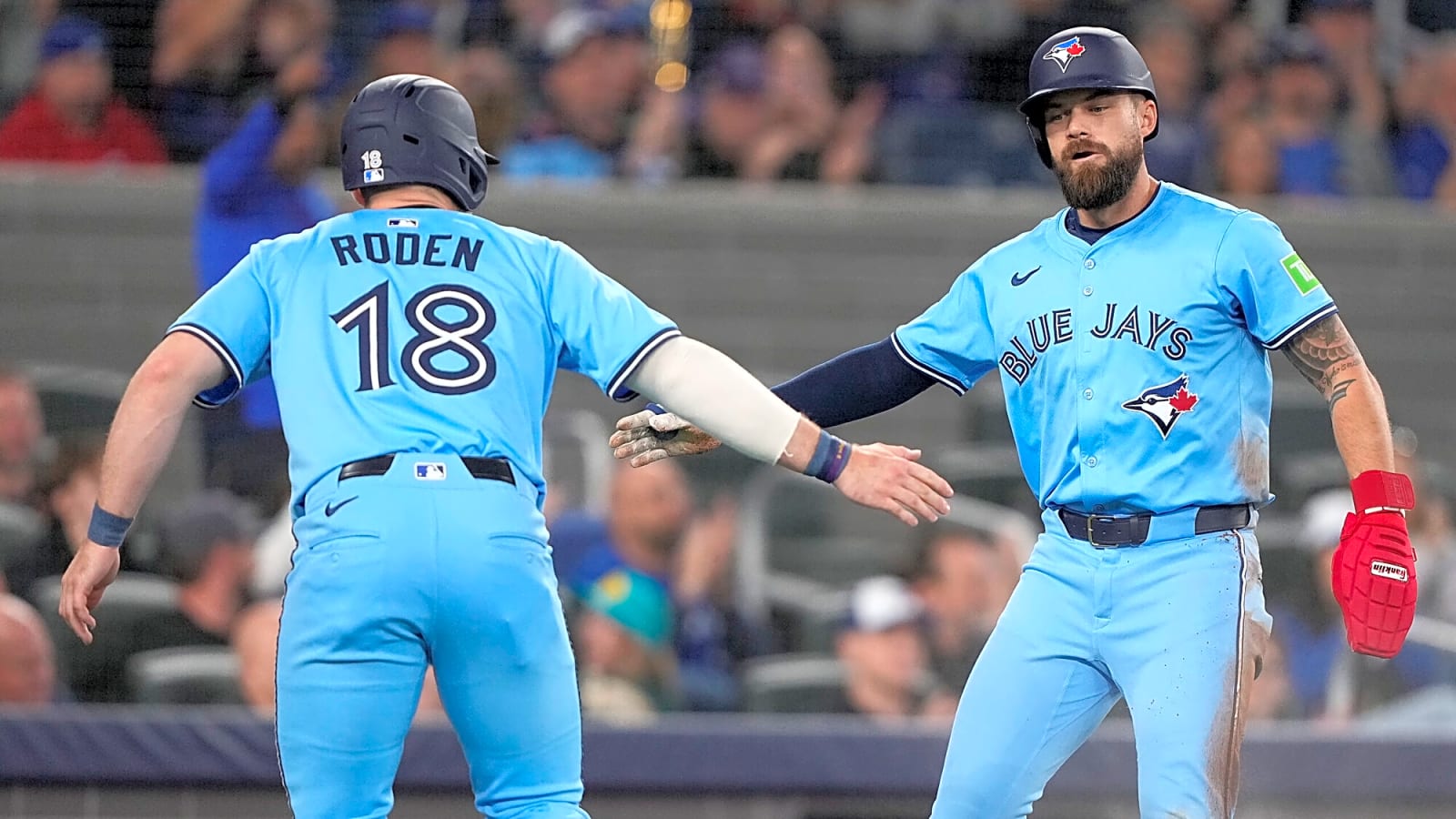Blue Jays make roster moves, optioning Alan Roden and selecting Braydon Fisher’s contract