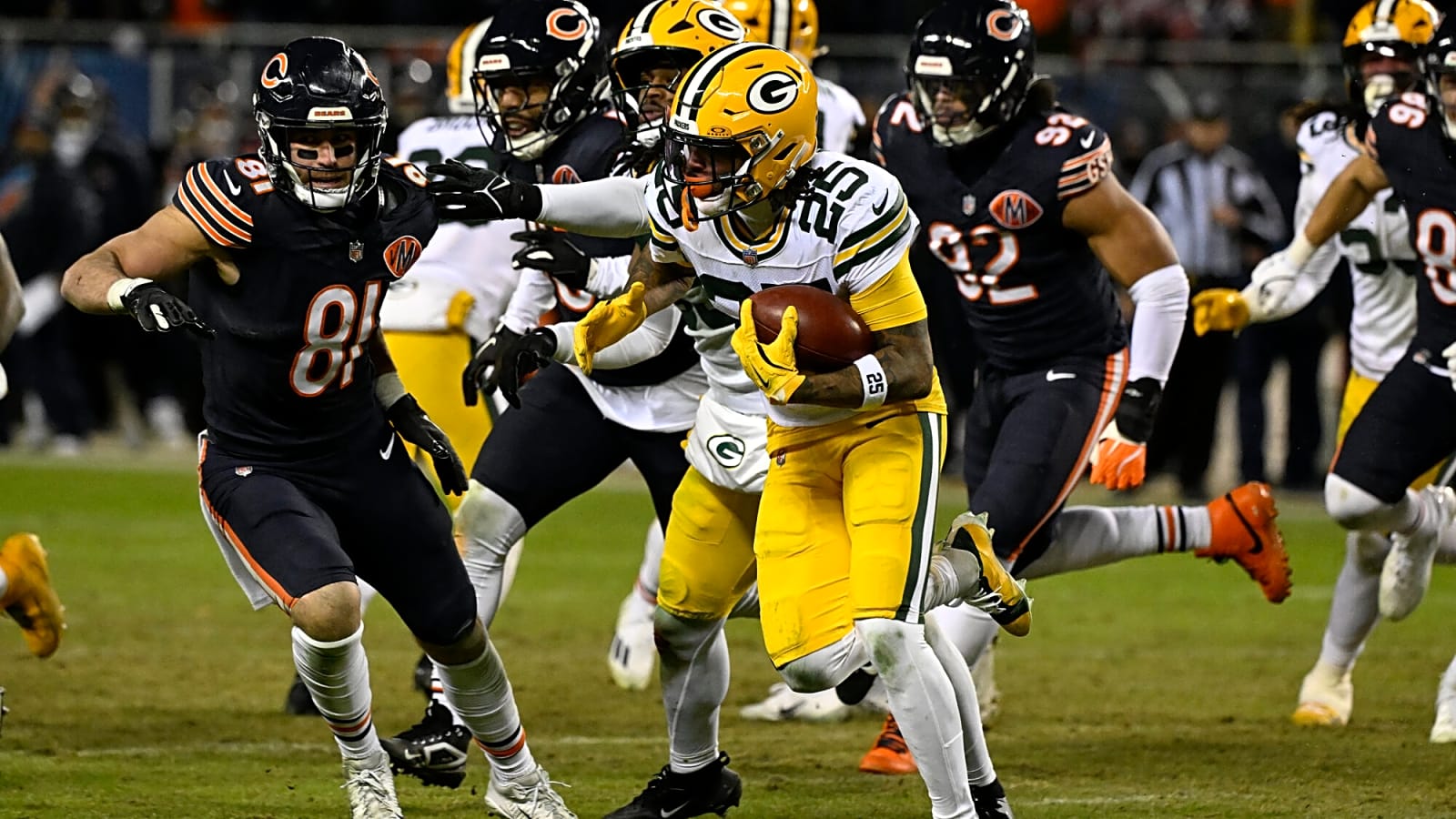 Full offseason simulation highlighted by a major trade