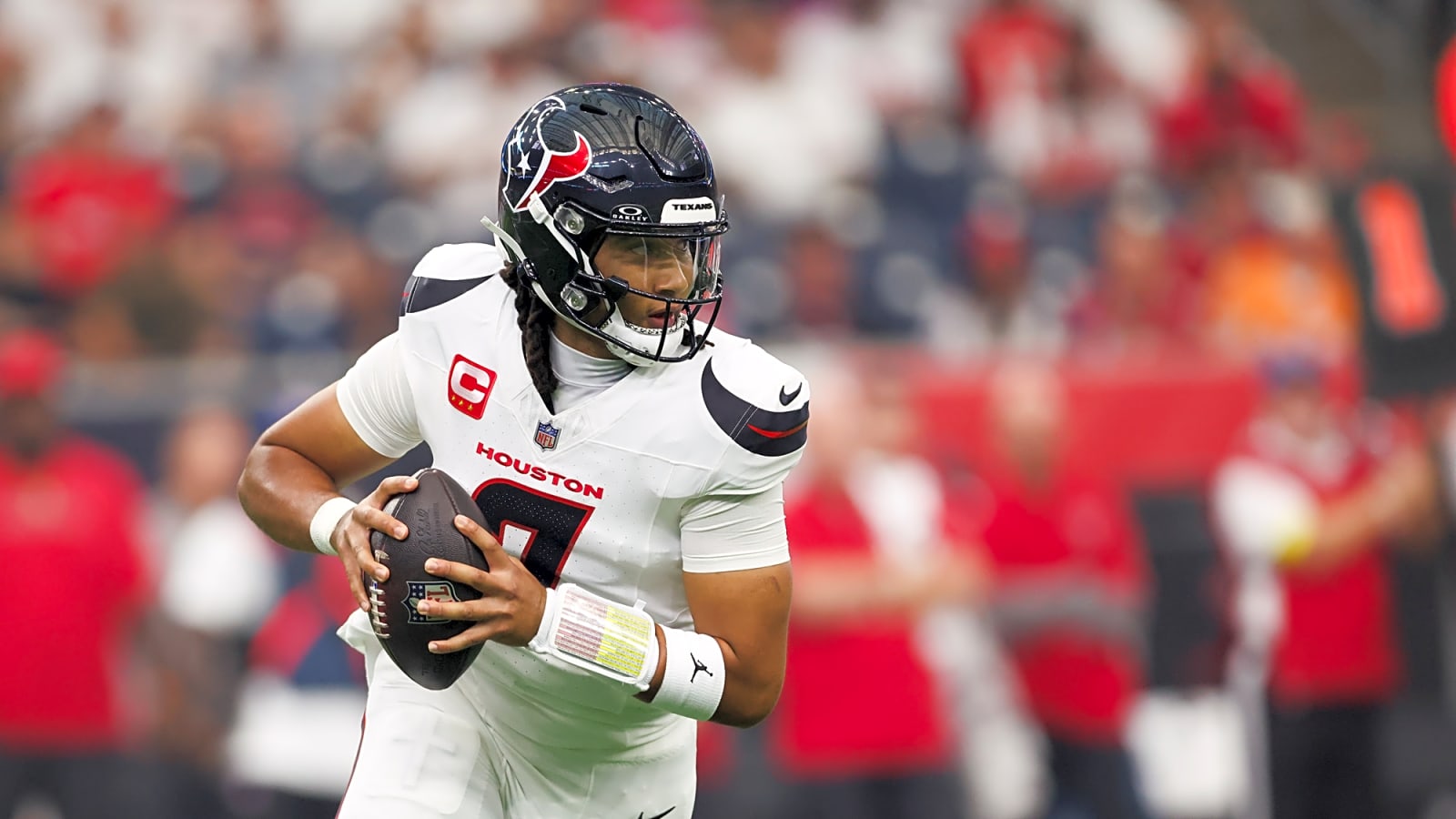 Stroud’s Accuracy Woes Continue to Hold Texans Back