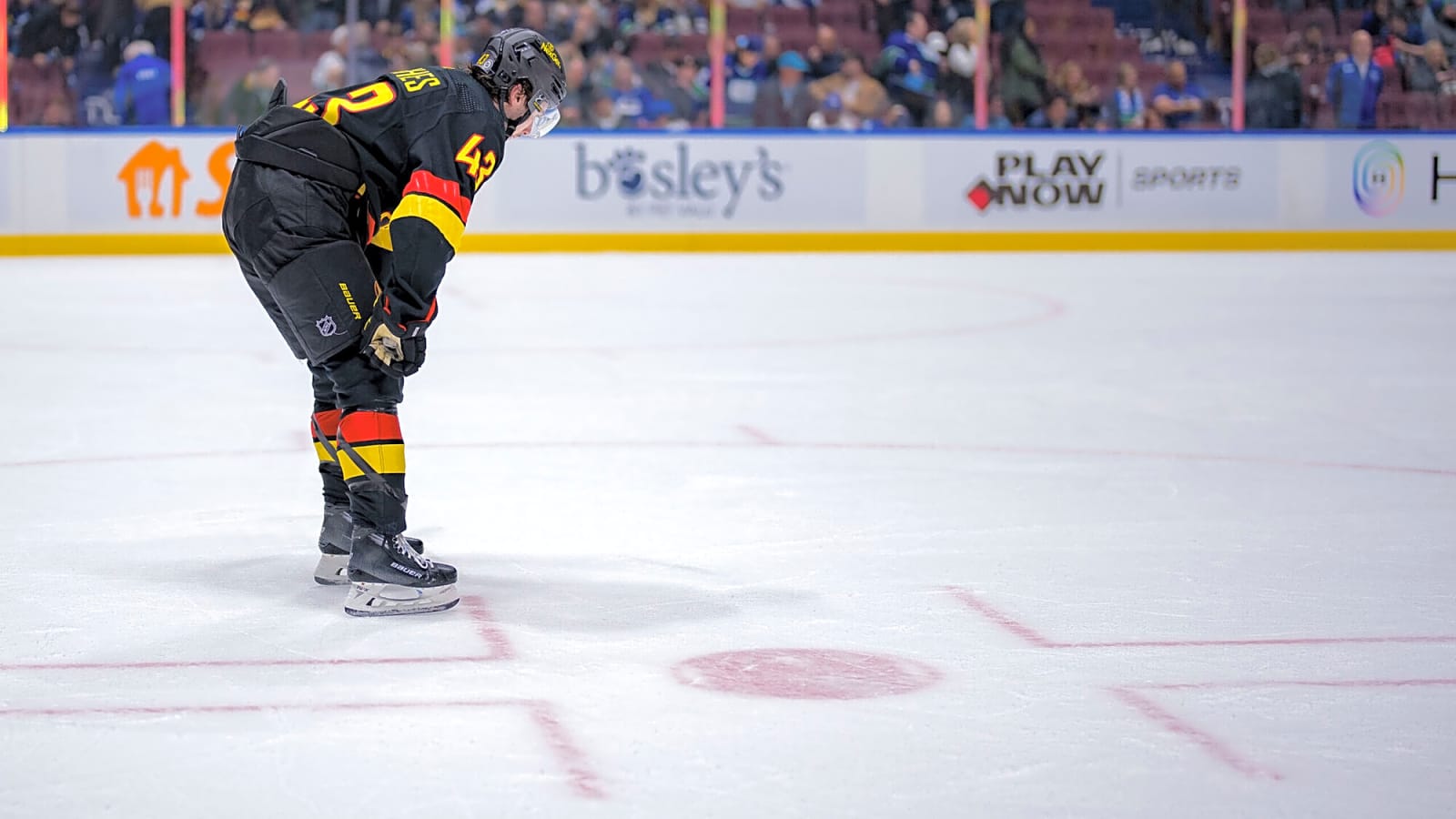 Canucks fall to dead last in NHL standings