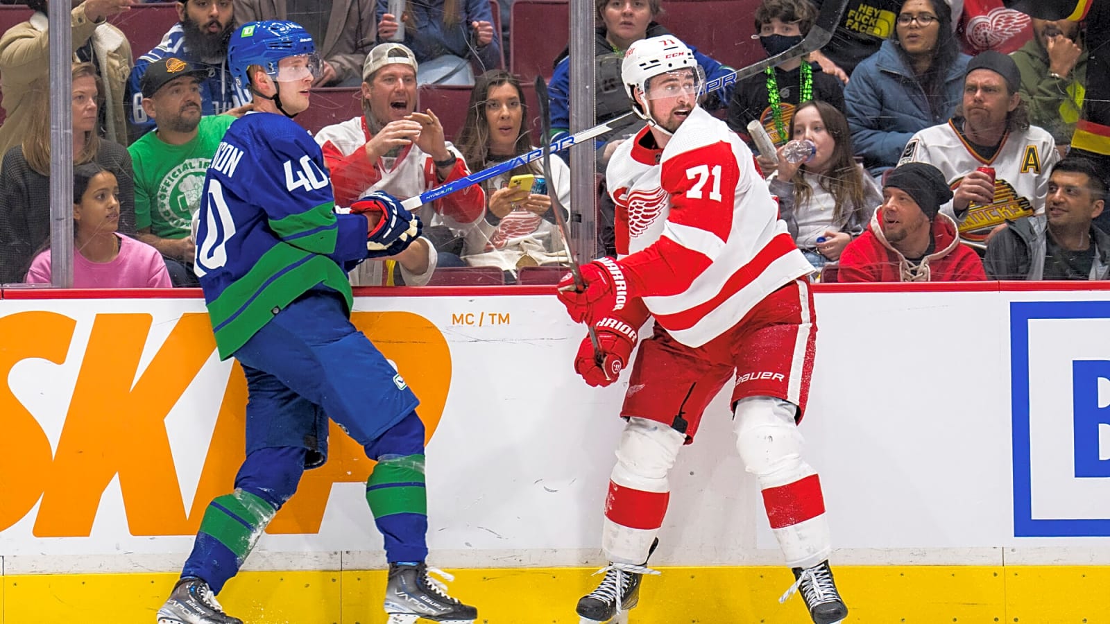 What would a Dylan Larkin trade mean for the Canucks and Elias Pettersson