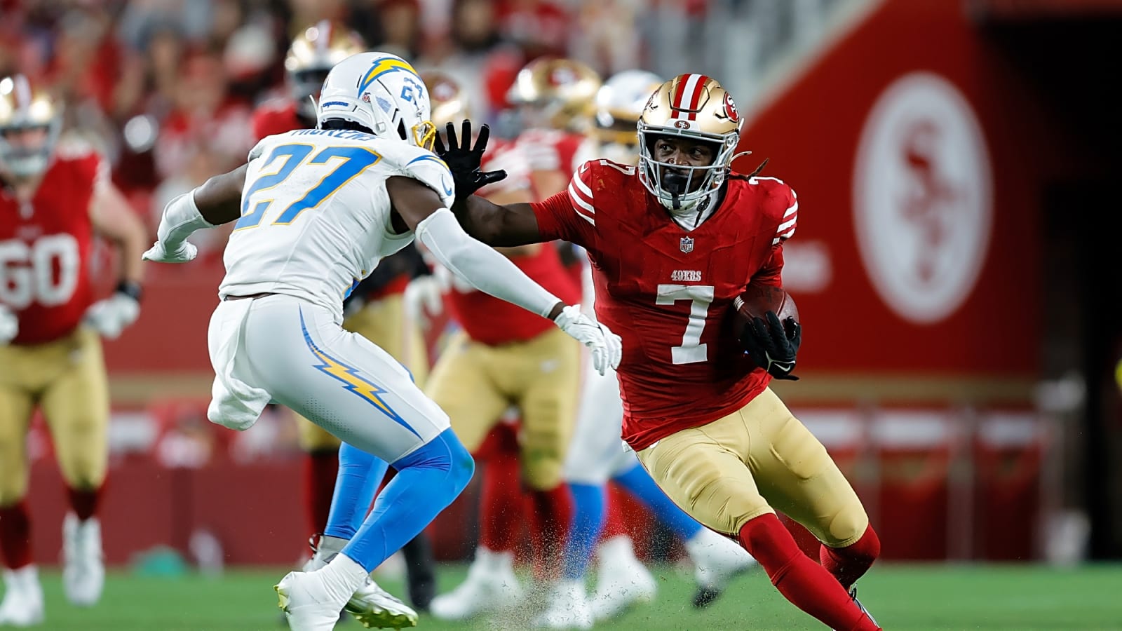 49ers Call Up Two Players For Wildcard Game