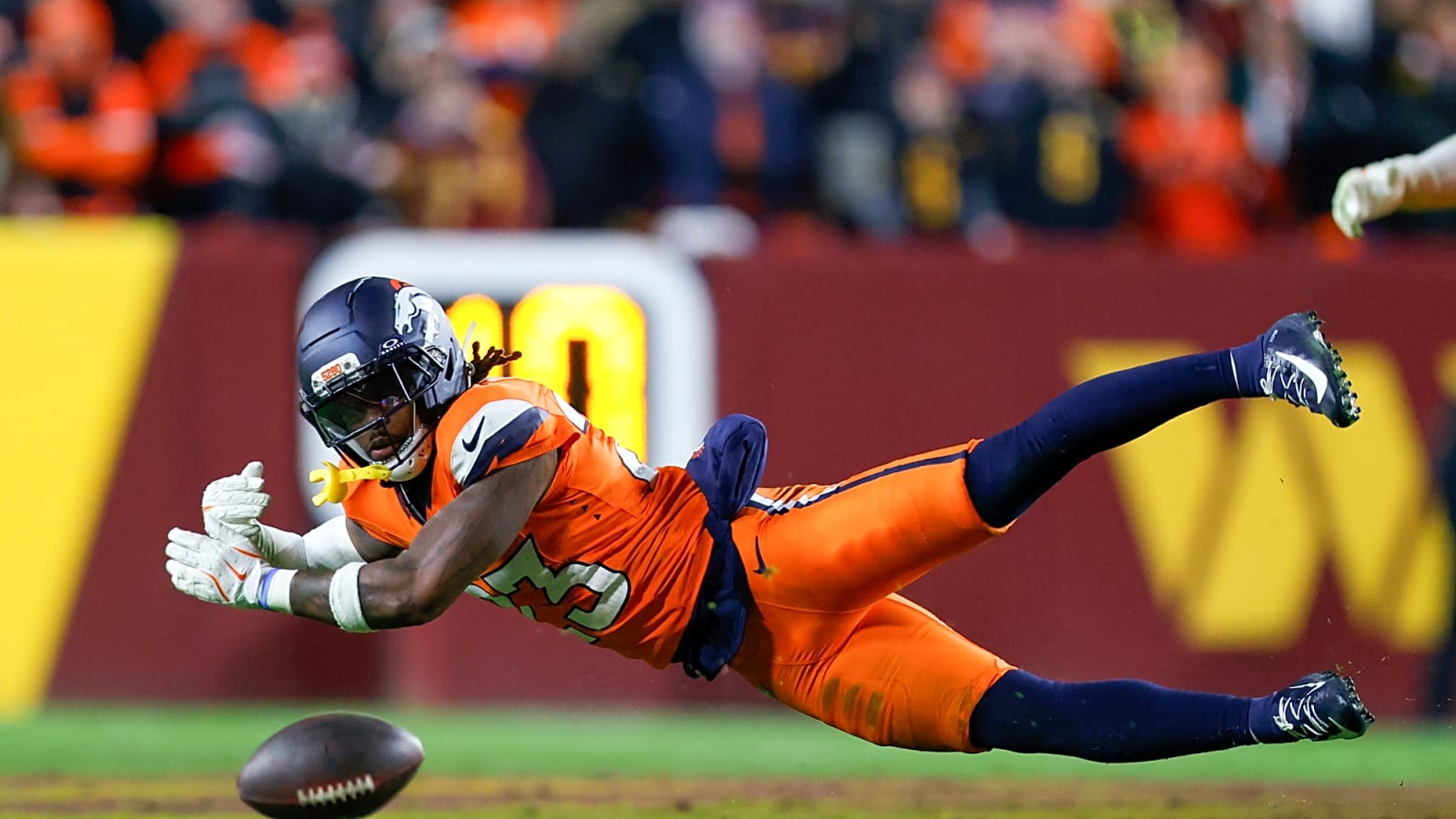 AFC Notes: Jahdae Barron, Maxx Crosby, Broncos, Chiefs, Raiders
