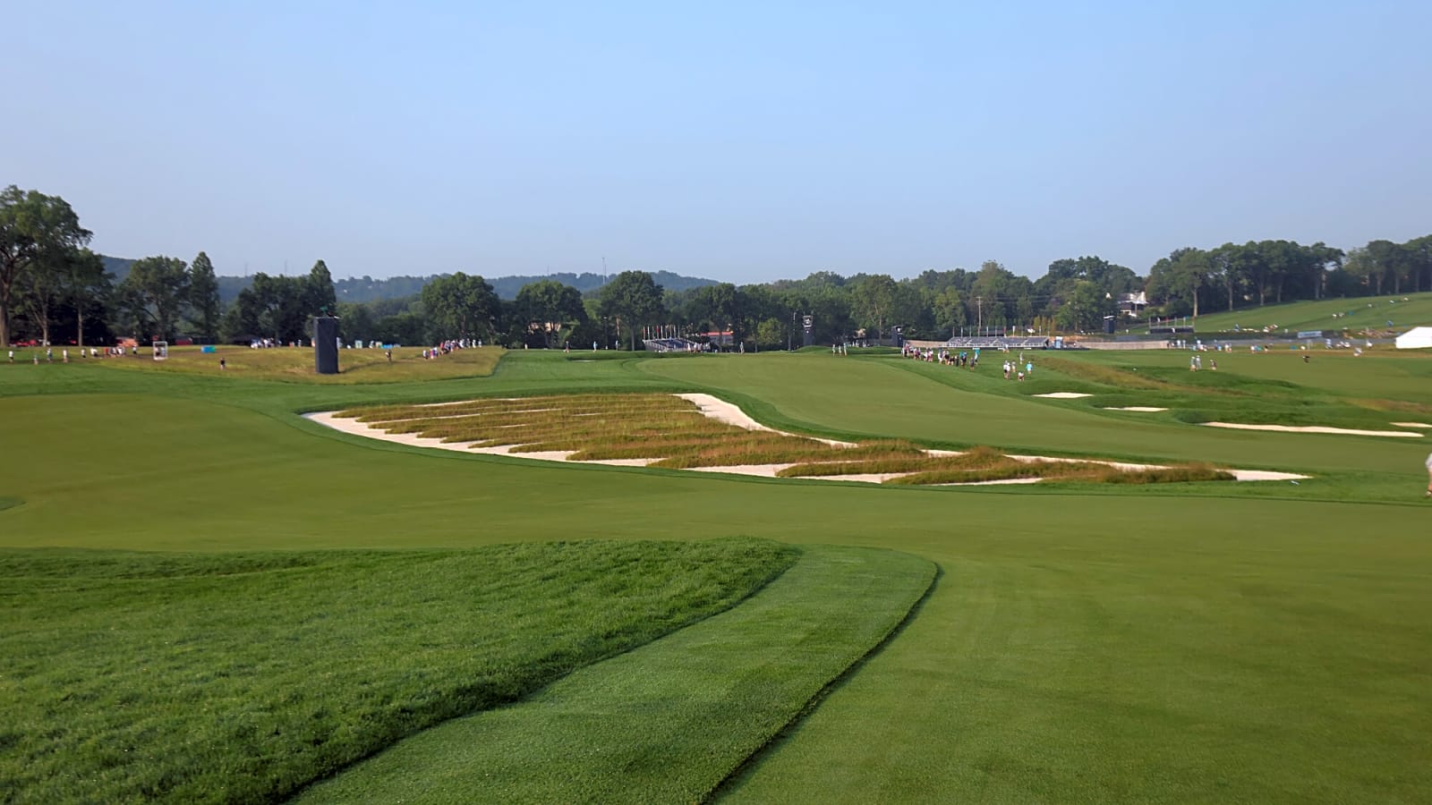 Oakmont: The data behind the Church Pews