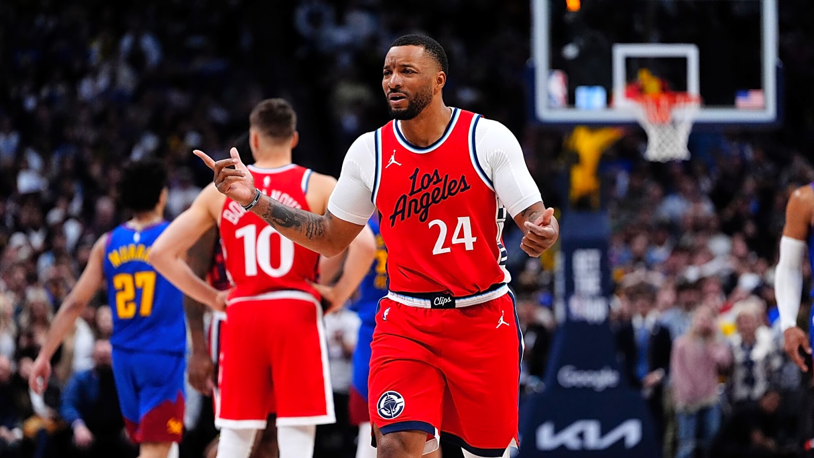 Watch: Clippers' Powell, Nuggets' Murray get into it
