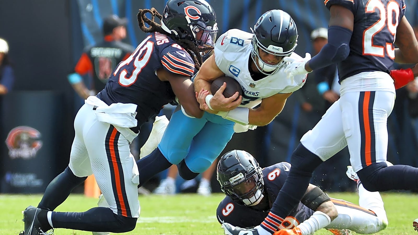 Chicago Bears linebackers in middle of the pack in latest ranking