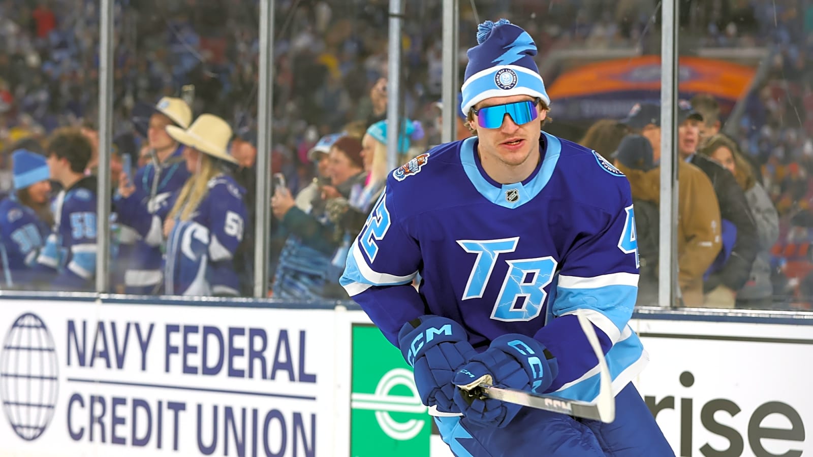 Vancouver Canucks Claim Curtis Douglas