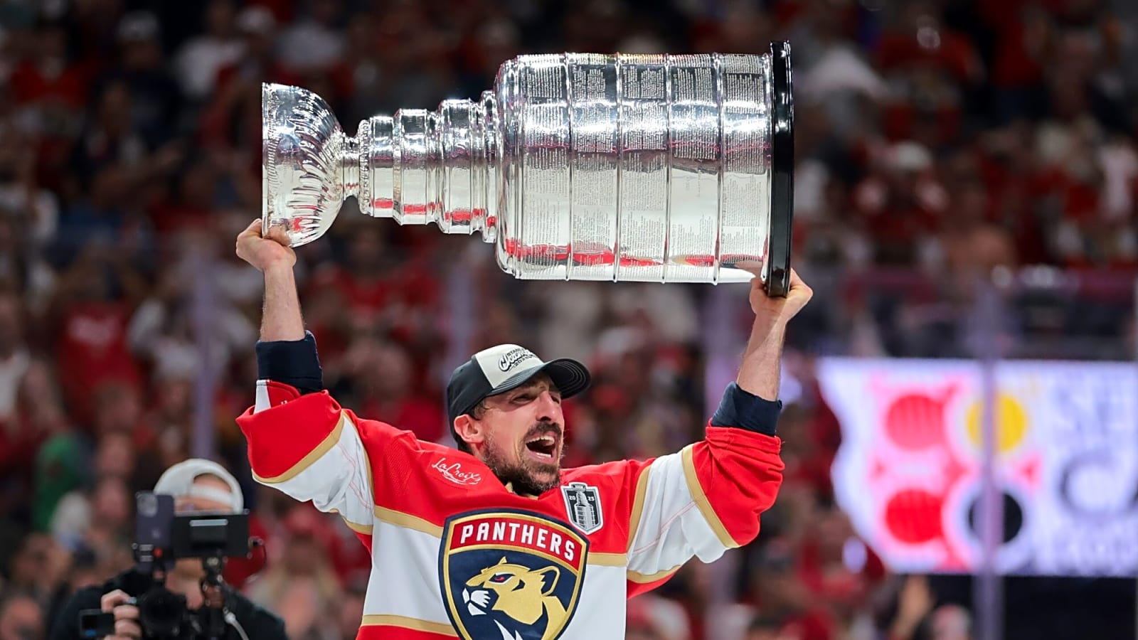 Dairy Queen in Florida names Blizzard after Panthers’ Brad Marchand