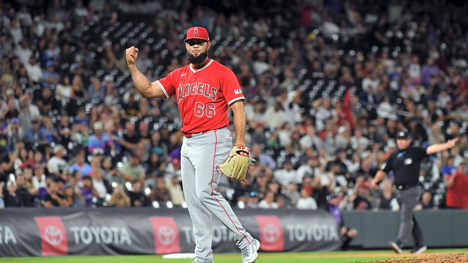 Mets agree to deal with reliever Luis Garcia