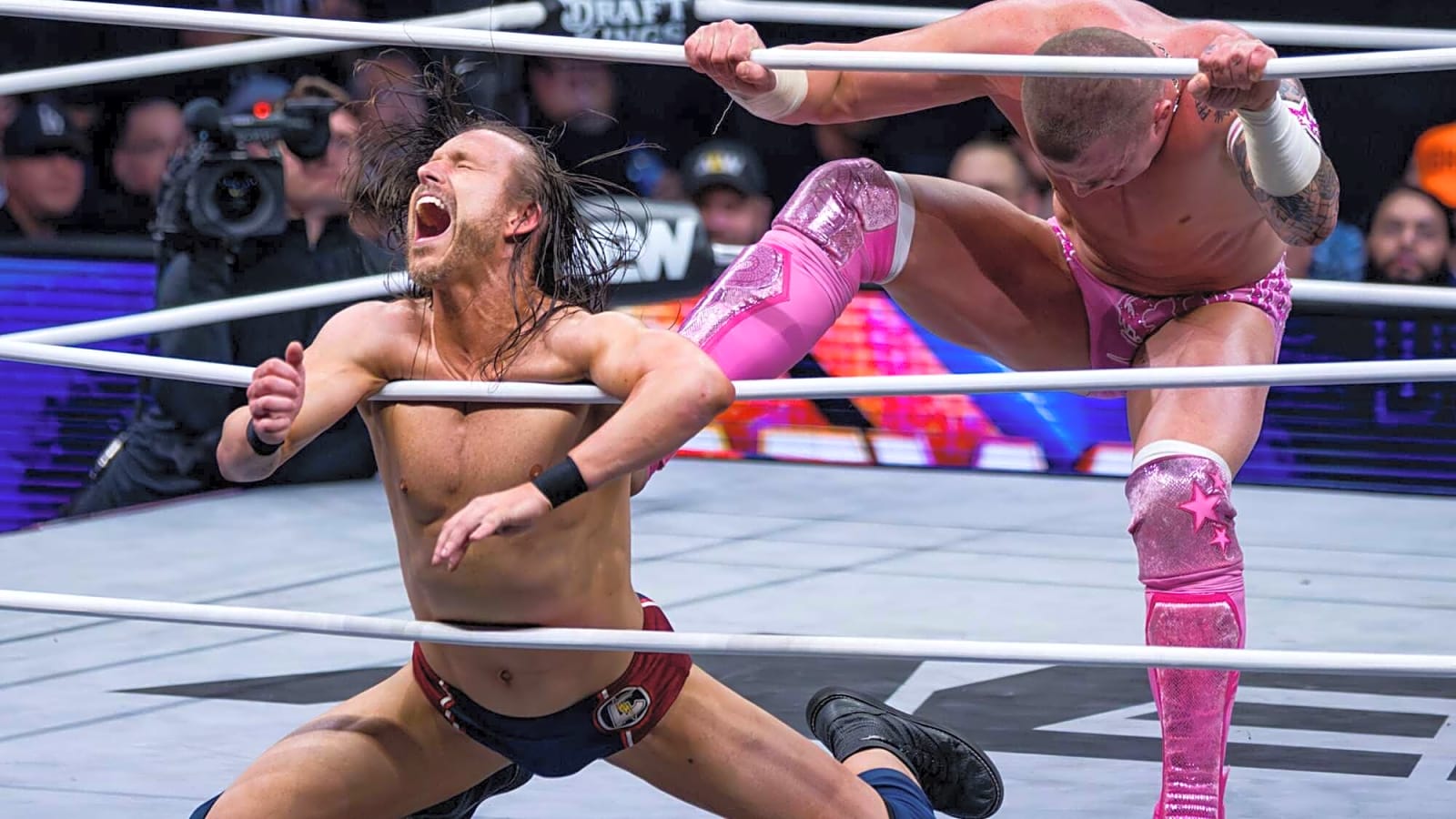Former AEW champion hints at retirement
