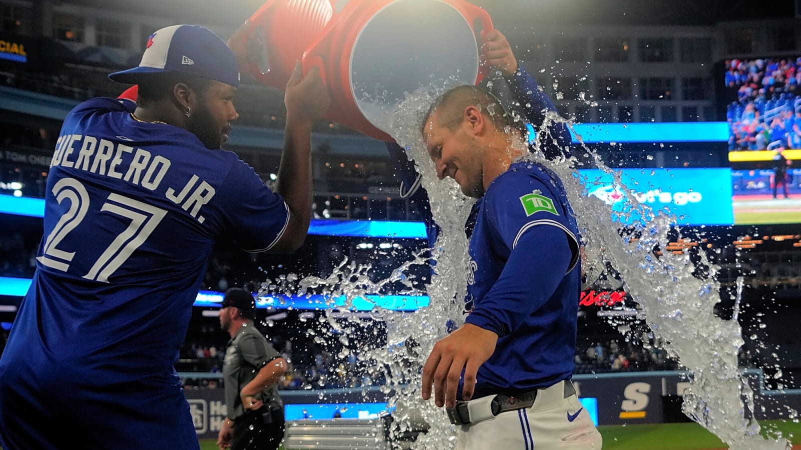 Series Recap: Blue Jays salvage series against Red Sox, enter final series in control of their destiny
