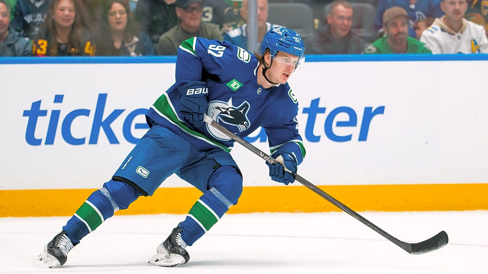 Canucks place Vitali Kravtsov on unconditional waivers