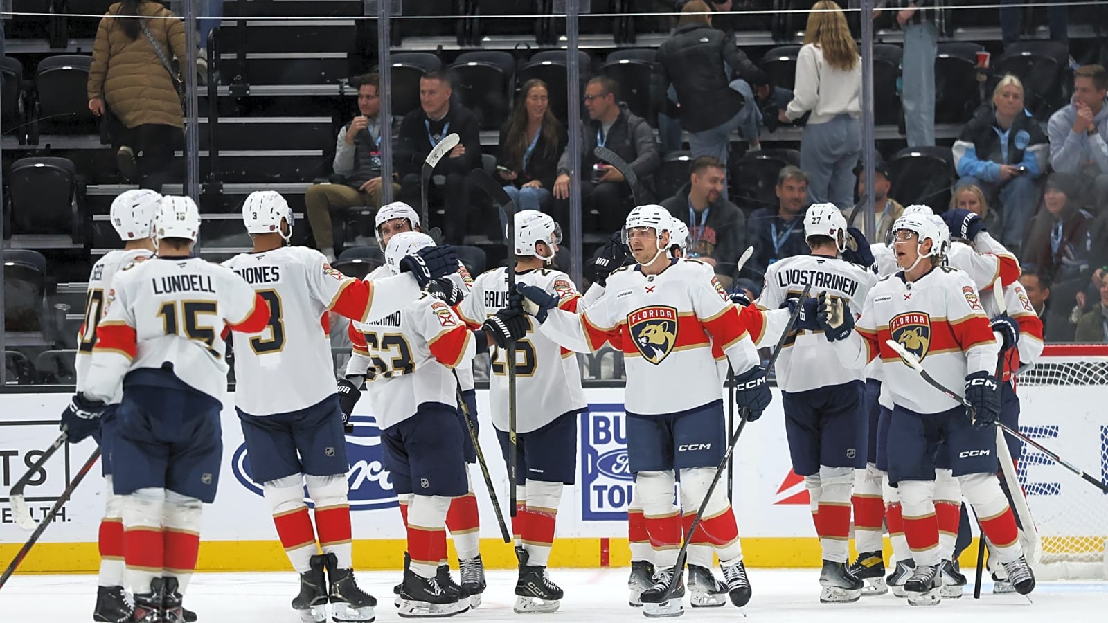 Panthers Break Tie in Last Minute to Beat Mammoth