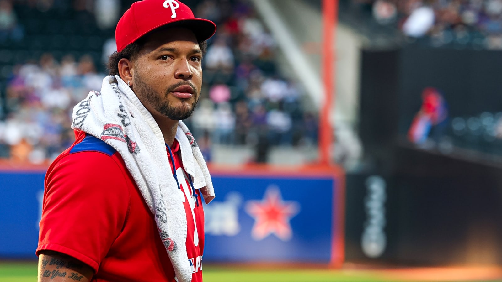 Phillies complain about Mets distracting them during game