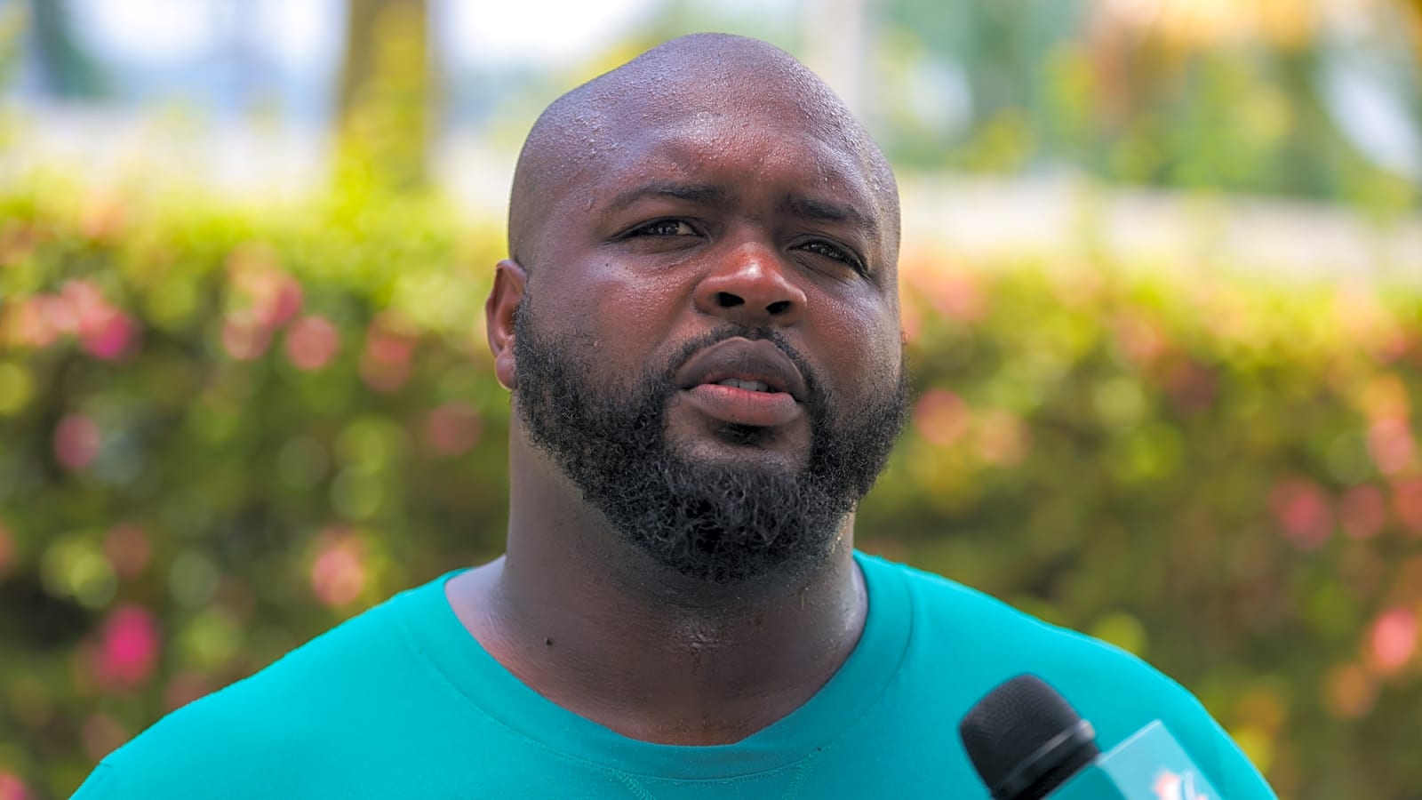 Raiders Sign Noah Brown, Release Benito Jones