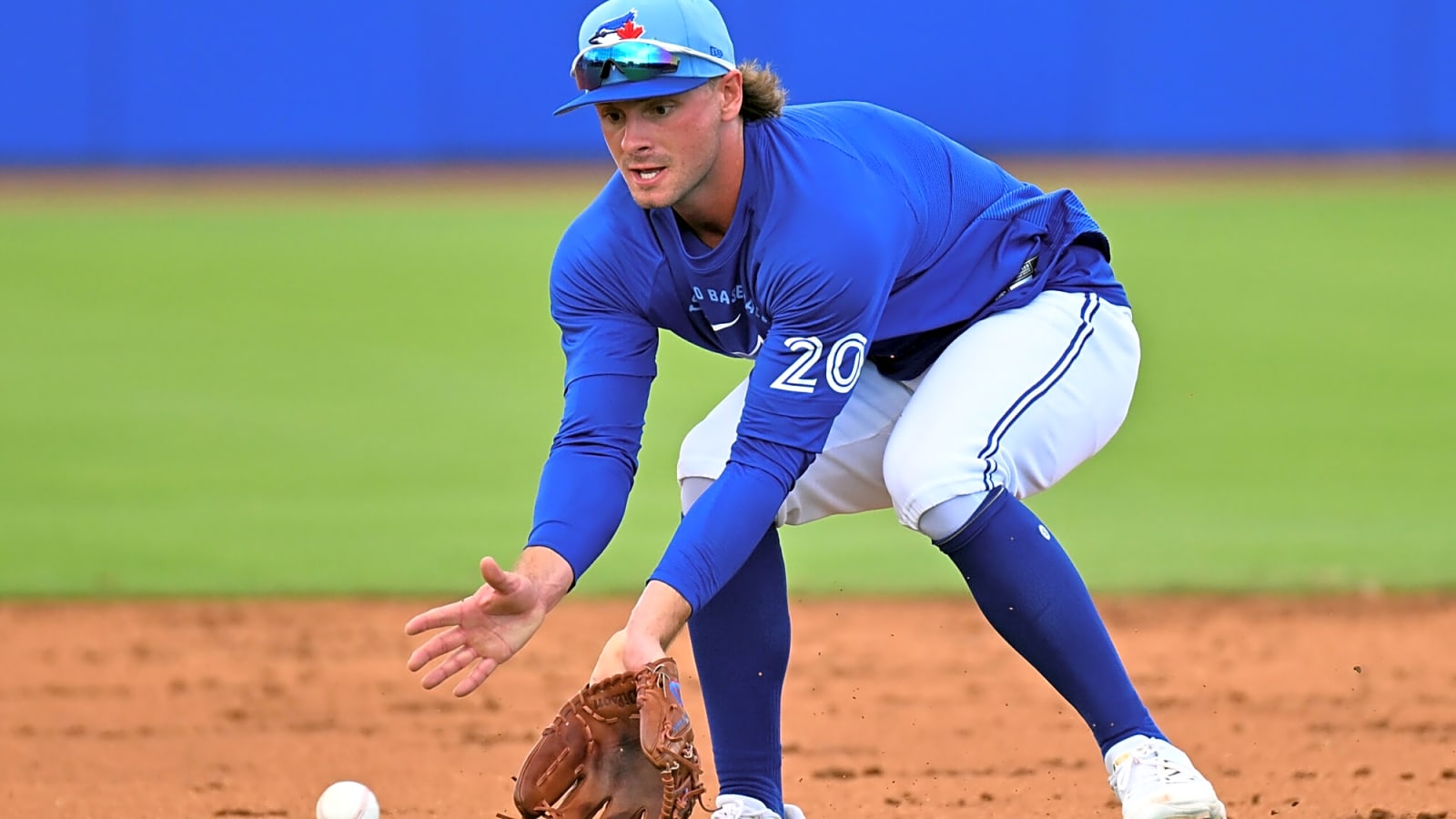 Cubs claim Ben Cowles off waivers from Blue Jays