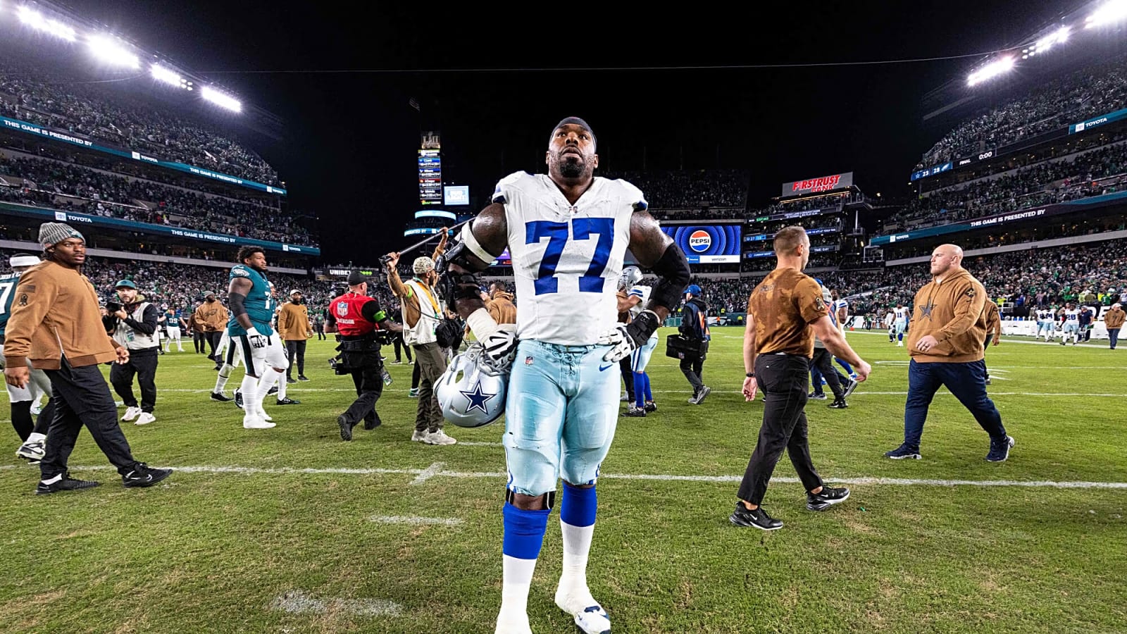 Cowboys Tyron Smith&#39;s Tough Number To Follow