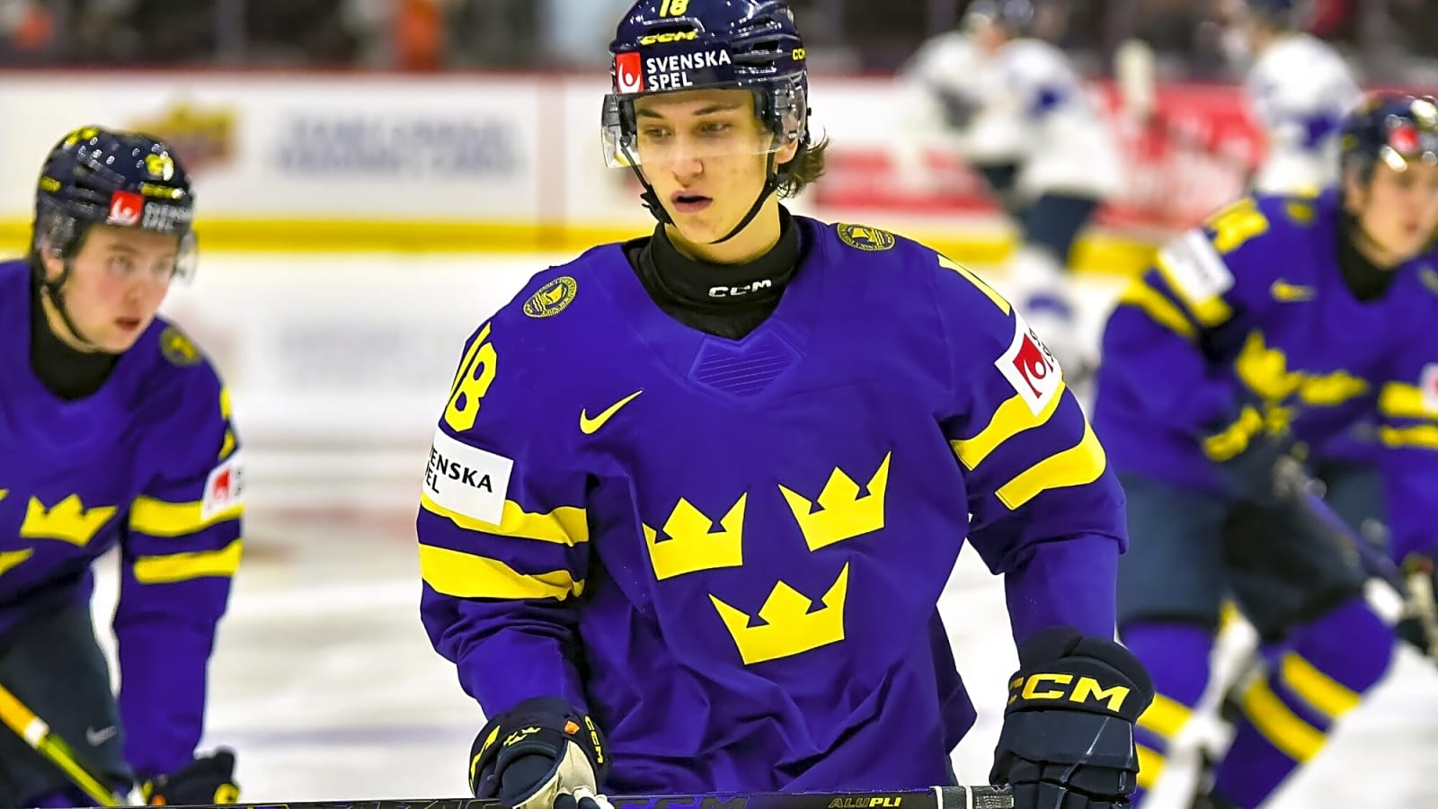 Islanders select Victor Eklund No. 16 overall in 2025 NHL Draft