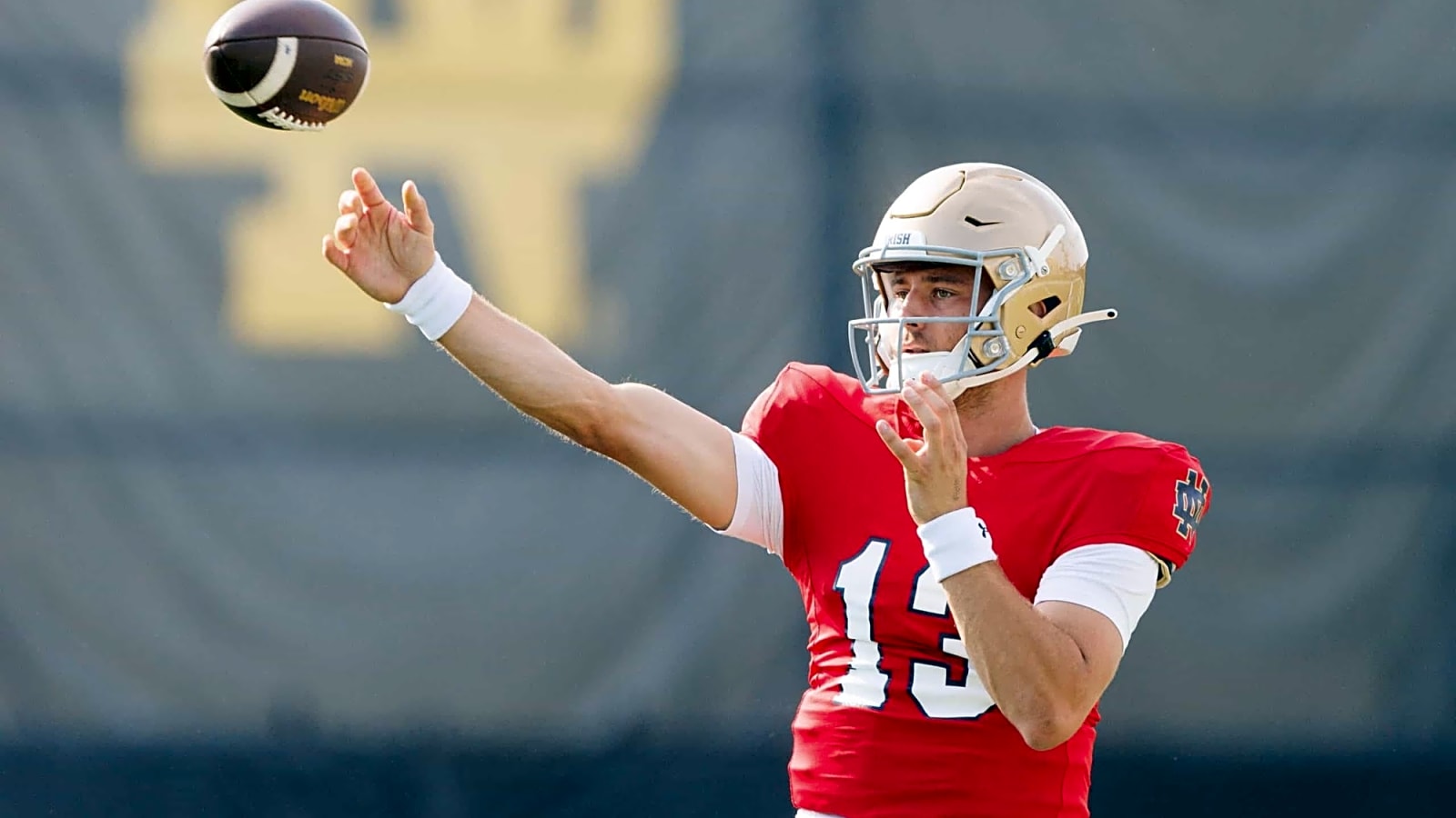 Notre Dame Names Starting Quarterback