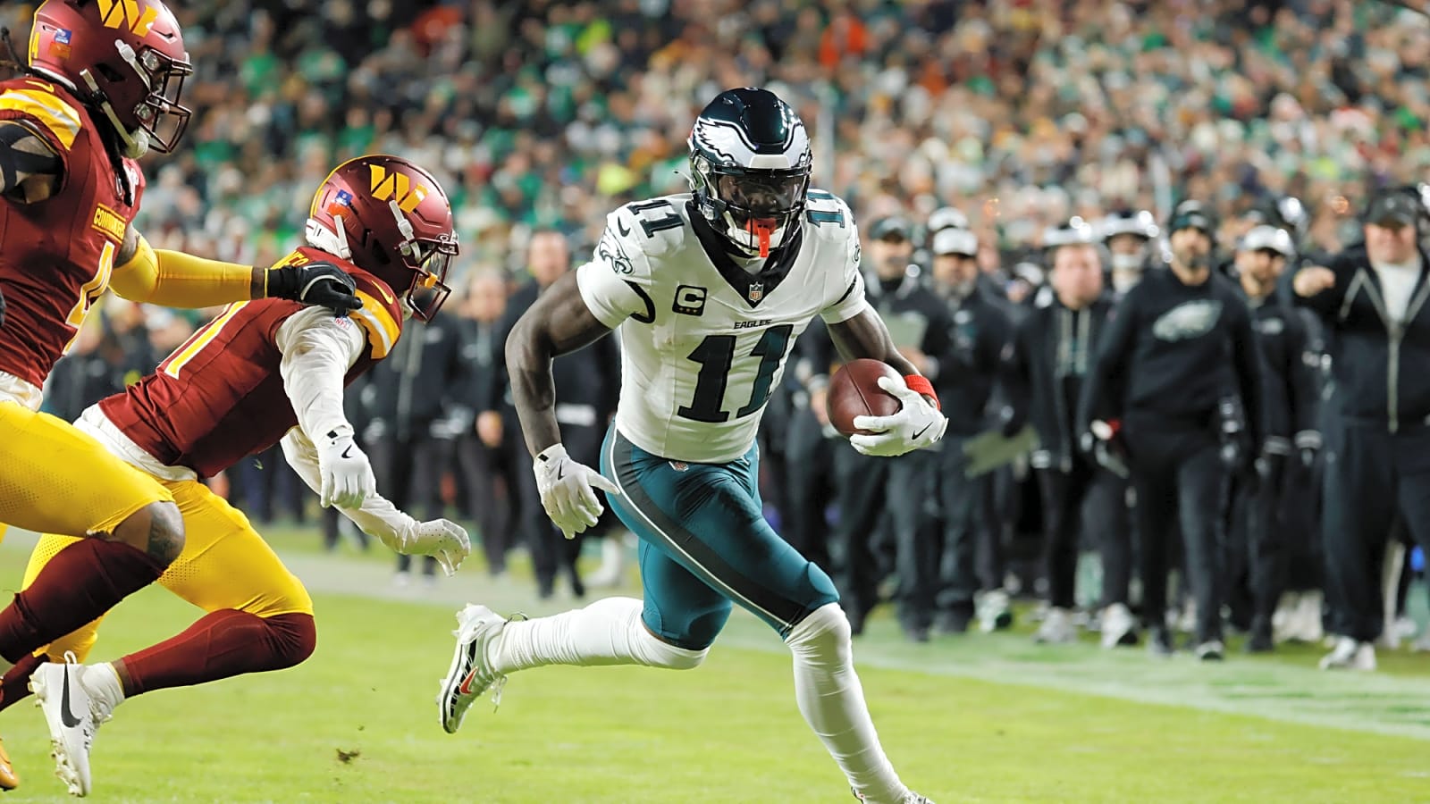 Many NFL executives reportedly believe Eagles, A.J. Brown saga will end this way amid Patriots rumors