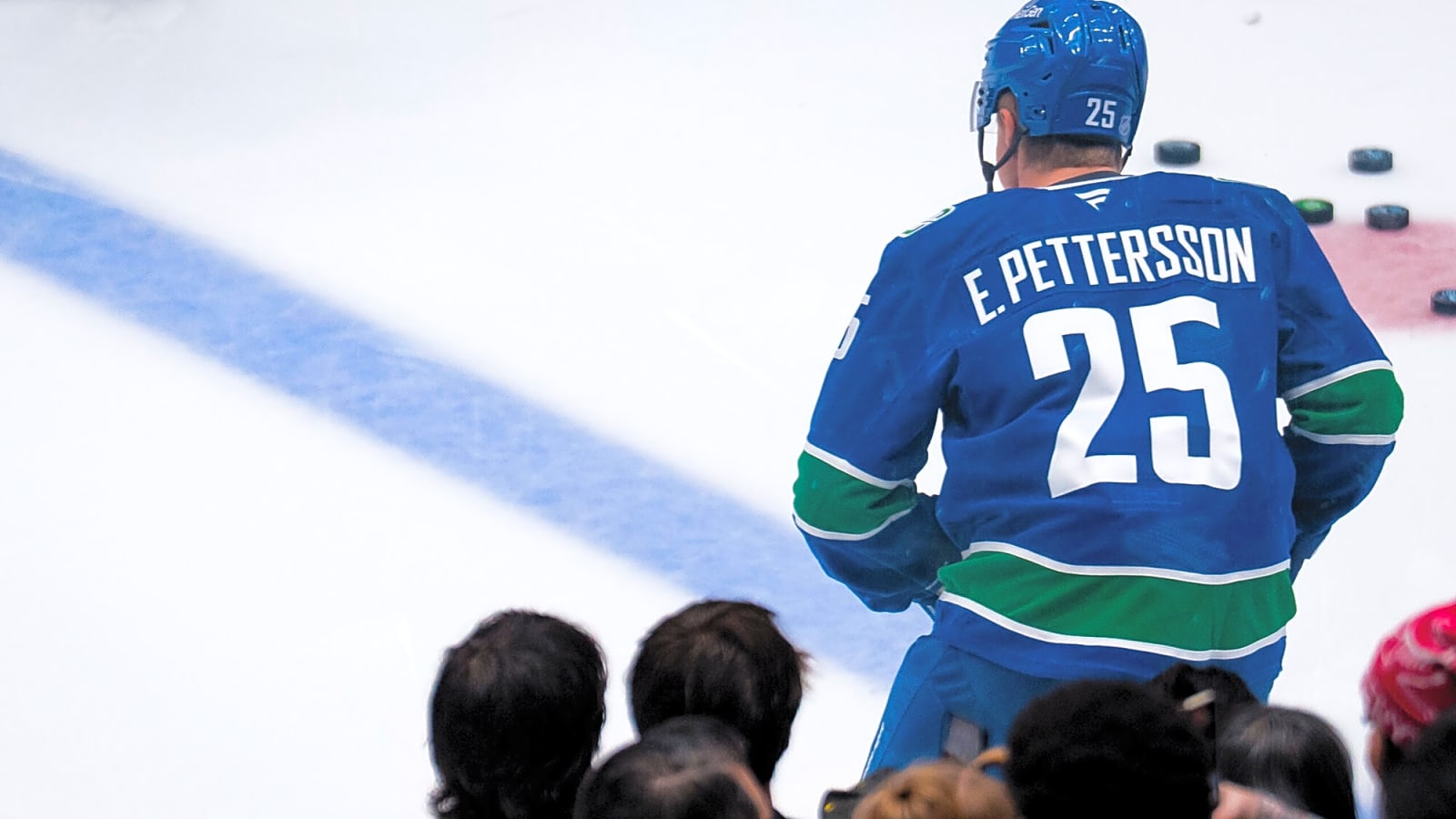 Canucks roster moves: Pettersson and Patera recalled from AHL Abbotsford; Mancini and Tolopilo reassigned