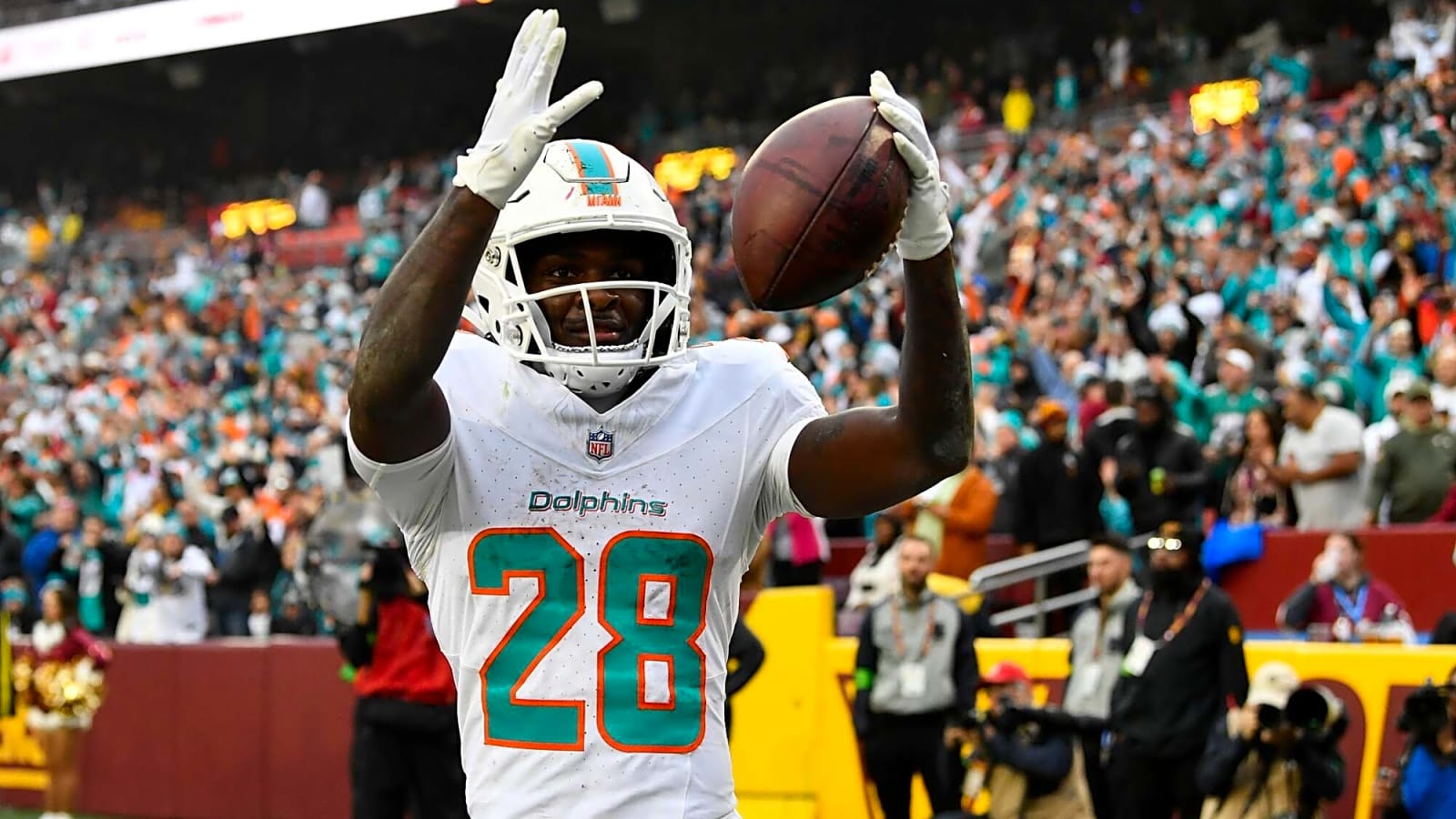 The NFL just gave the Miami Dolphins and De’Von Achane a new data point to sort out their reported contract extension talks