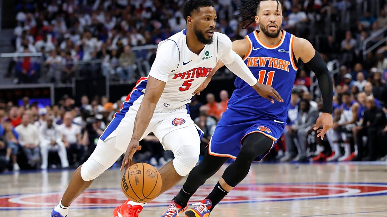 3 other playoff teams join Knicks in pursuit of elite sharpshooter