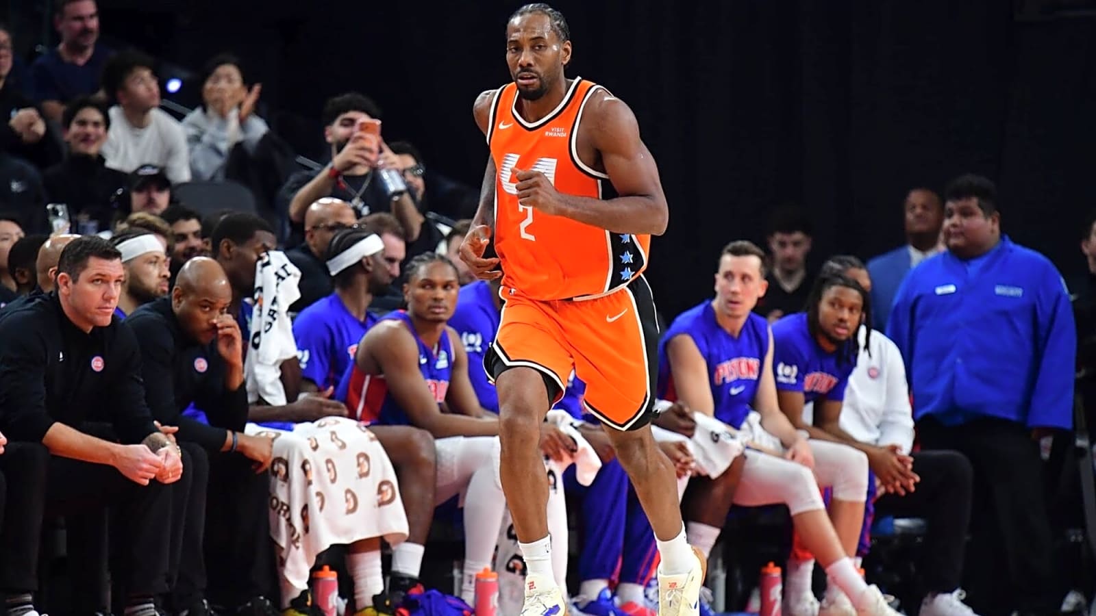 Lakers vs. Clippers Injury Report: Kawhi Leonard Could Return For Key Matchup